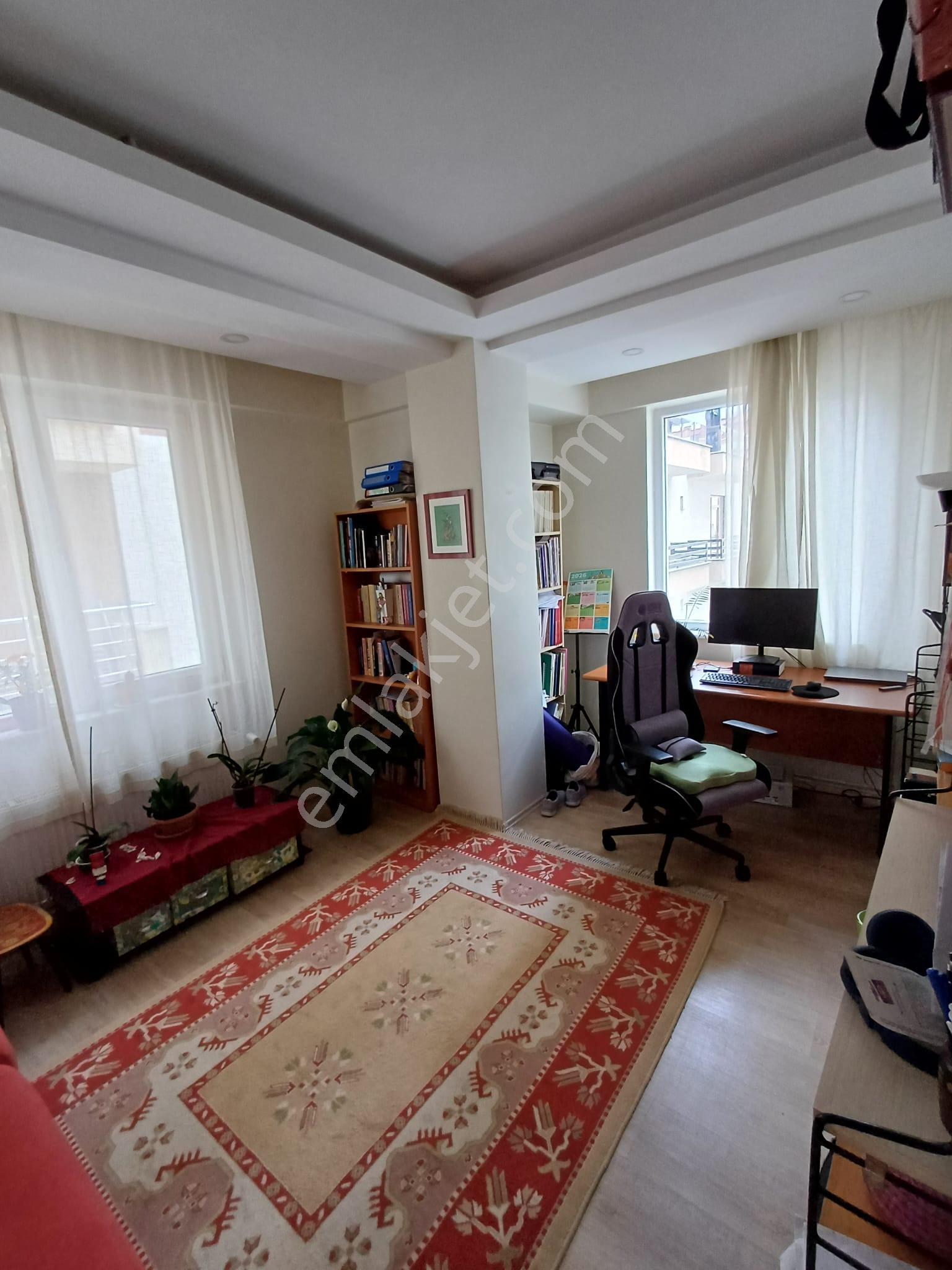 Century 21 Vizyon'dan Bahçelievler'de Satılık 3+1 Daire - Görsel 10