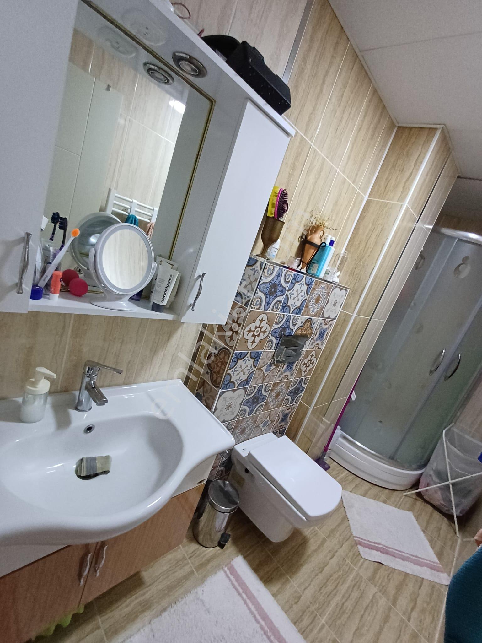 Century 21 Vizyon'dan Bahçelievler'de Satılık 3+1 Daire - Görsel 18