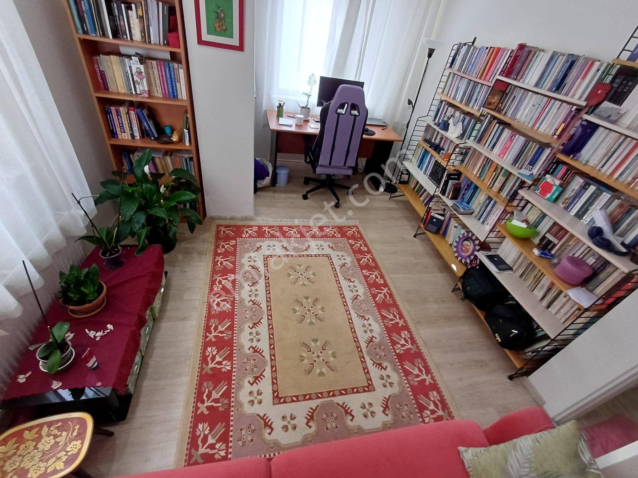Century 21 Vizyon'dan Bahçelievler'de Satılık 3+1 Daire - Görsel 9