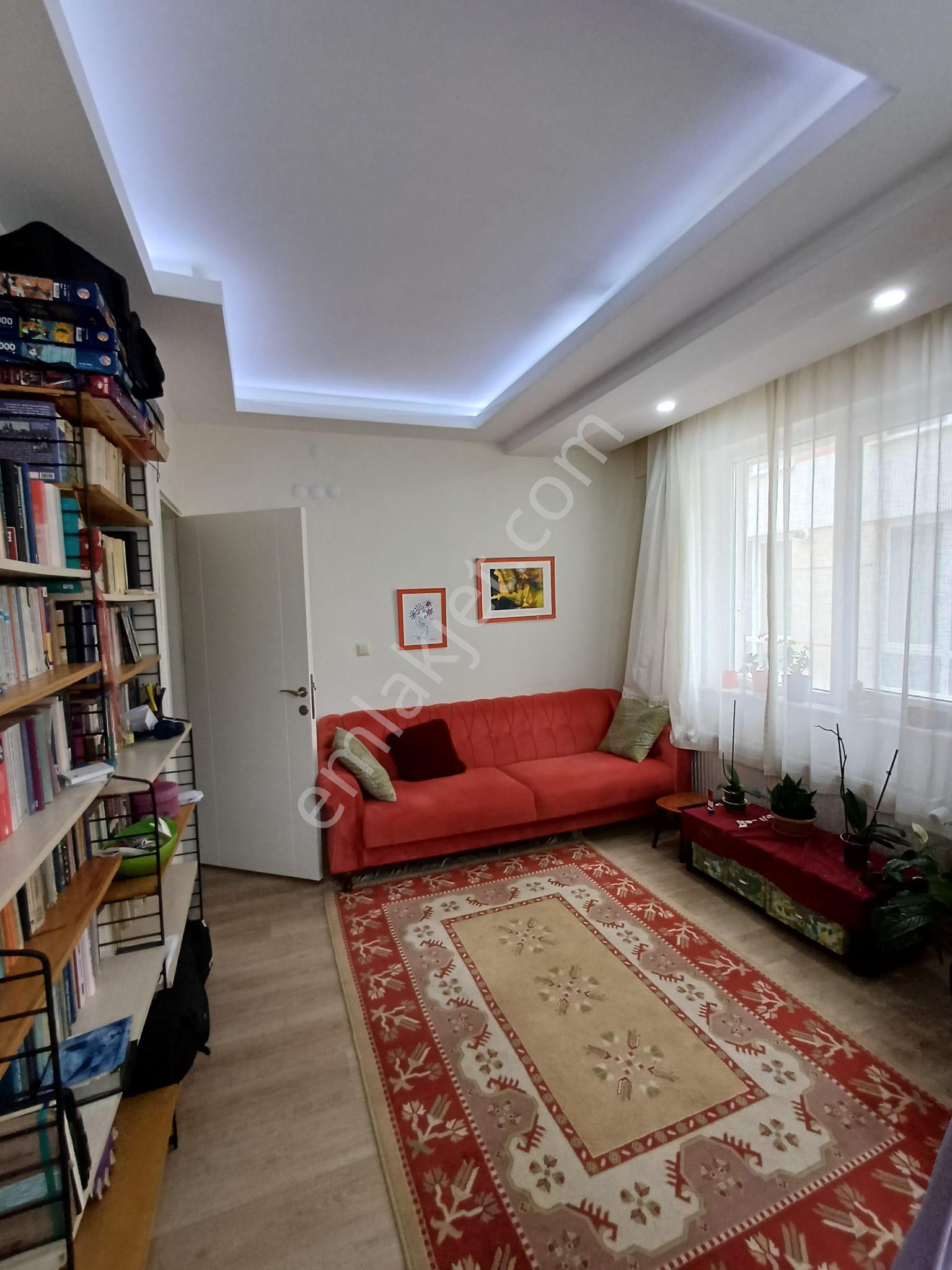 Century 21 Vizyon'dan Bahçelievler'de Satılık 3+1 Daire - Görsel 11