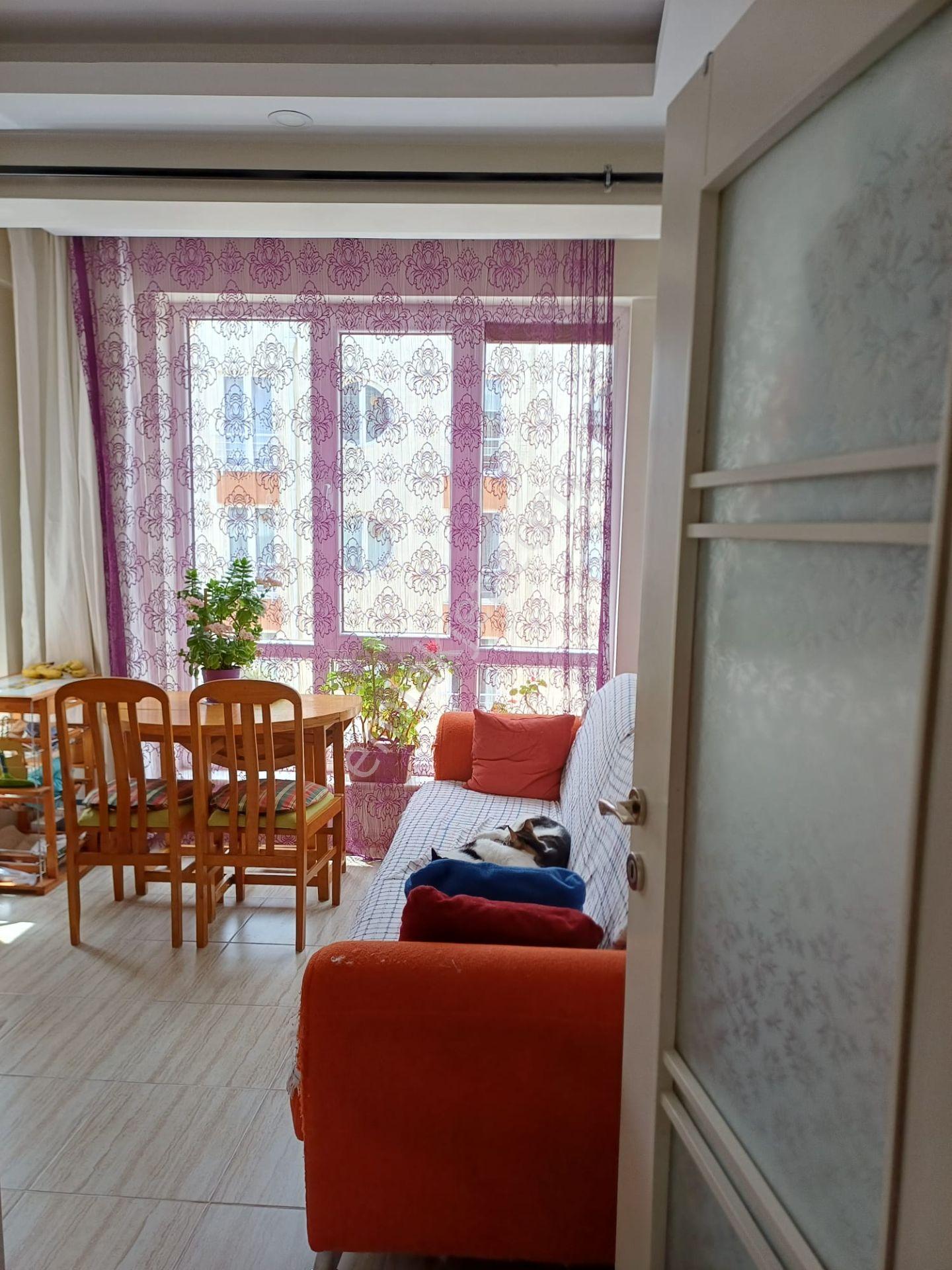 Century 21 Vizyon'dan Bahçelievler'de Satılık 3+1 Daire - Görsel 8