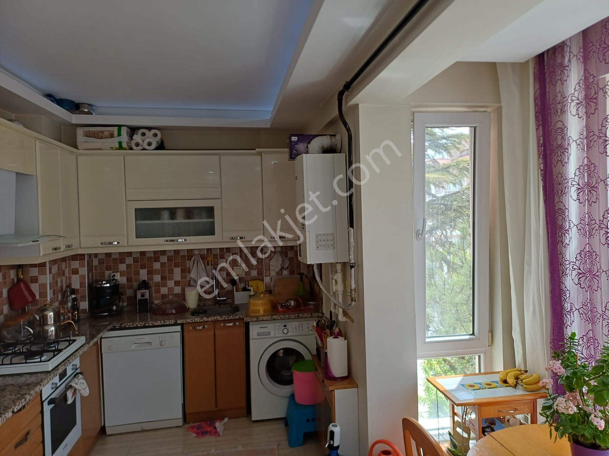 Century 21 Vizyon'dan Bahçelievler'de Satılık 3+1 Daire - Görsel 7