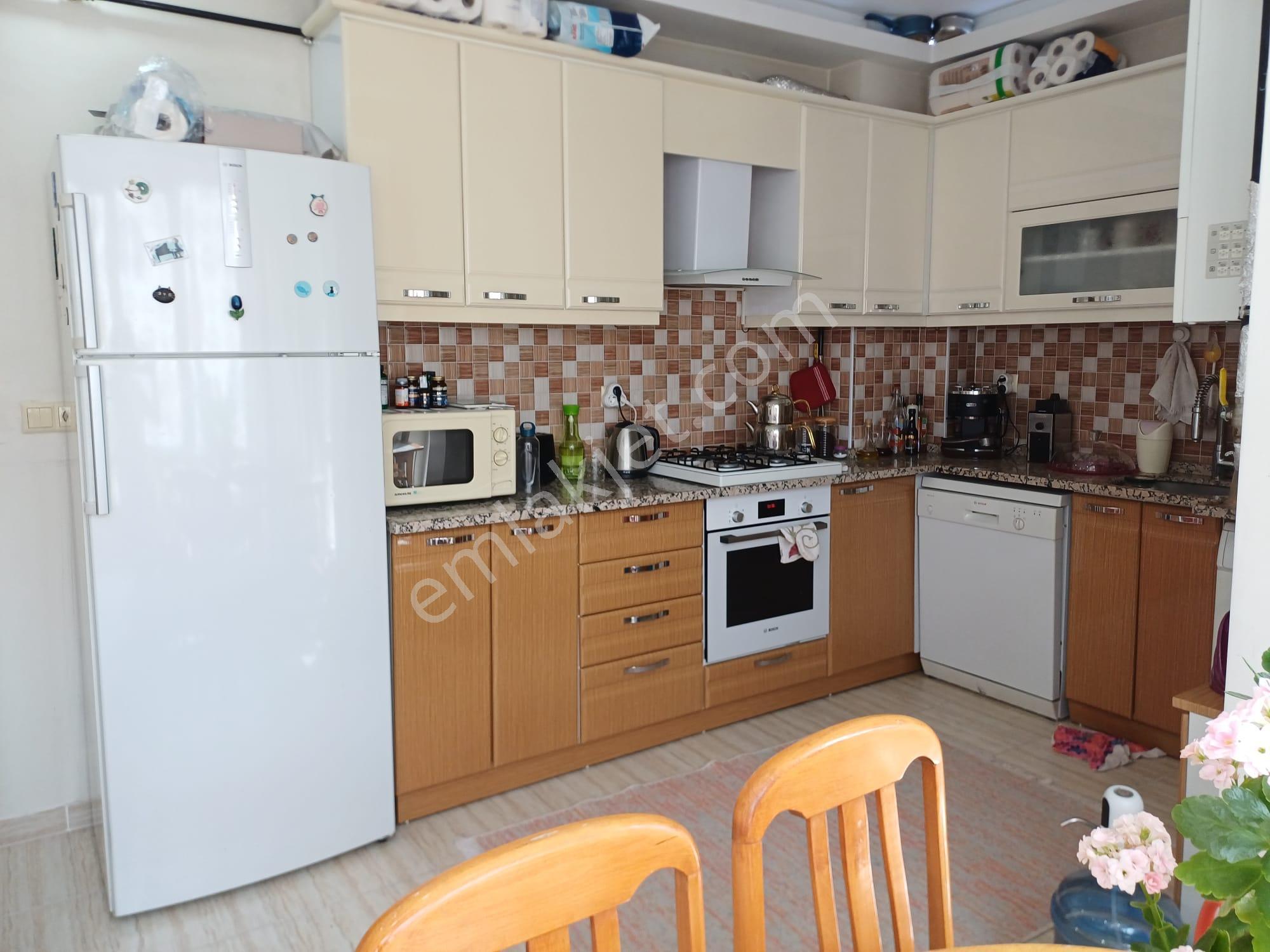 Century 21 Vizyon'dan Bahçelievler'de Satılık 3+1 Daire - Görsel 5