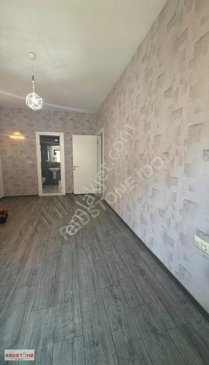 Redstone Dan Selçukbeyin En Güzel Sitesinde Kiralık Daire - Görsel 2