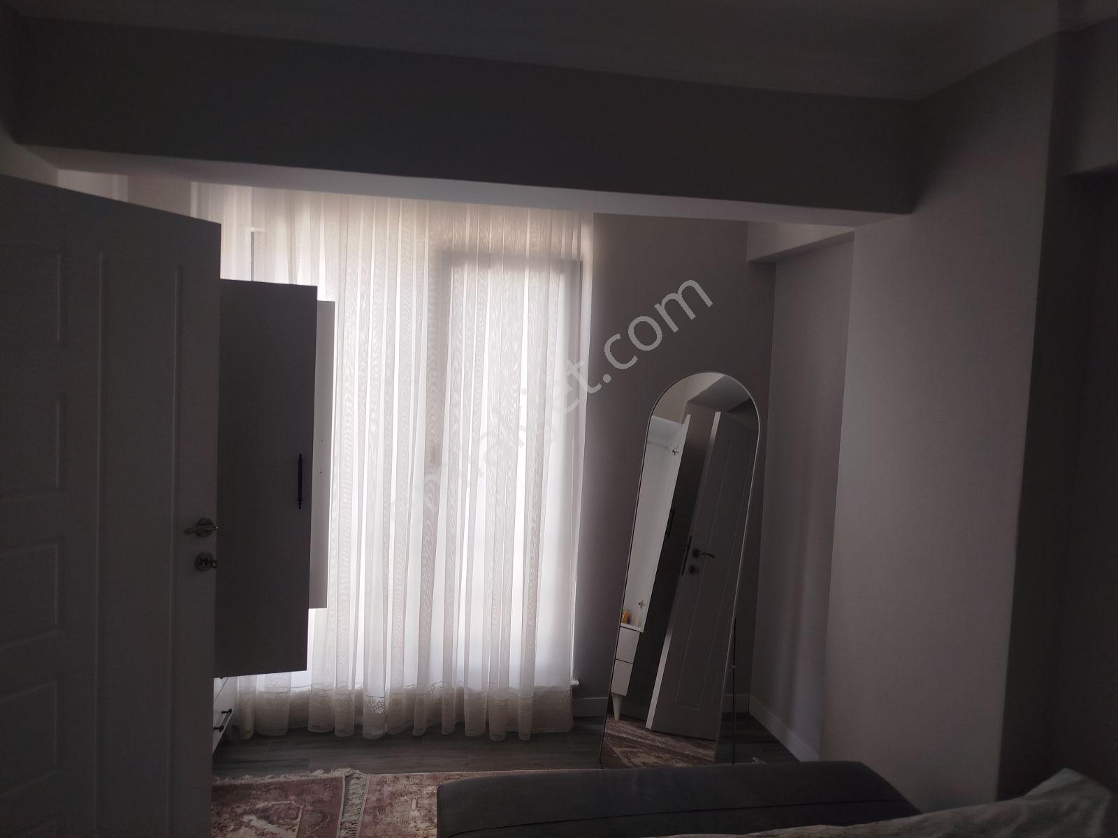 Aker Emlaktan Yunus Emre Mahalledinde 1+1 Full Eşyalı Kiralık Da - Görsel 15