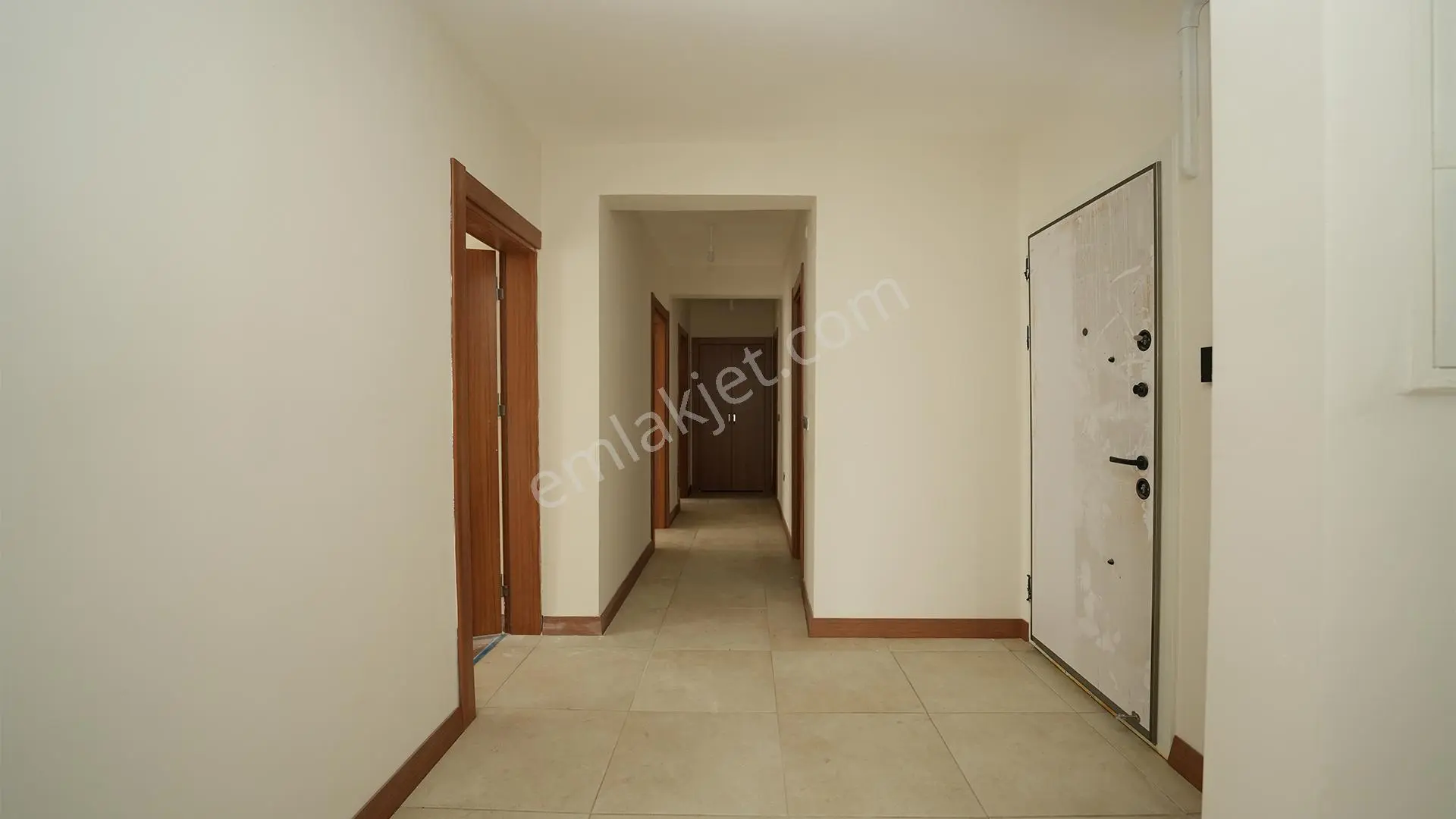C21 Cius; Cihatlı Toki De Asansörlü Ara Kat 3+1 Kiralık Daire - Görsel 4