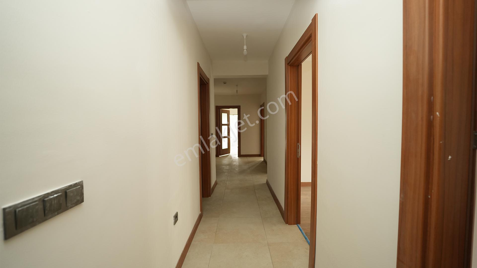 C21 Cius; Cihatlı Toki De Asansörlü Ara Kat 3+1 Kiralık Daire - Görsel 8