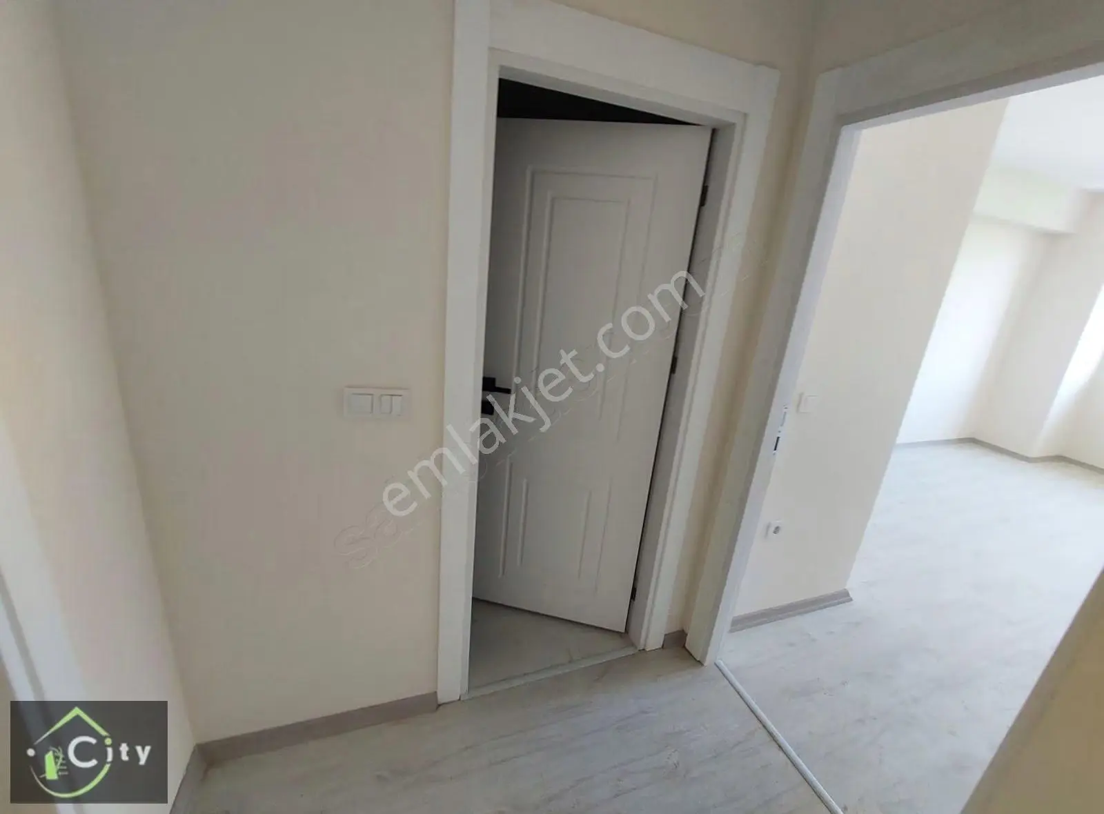 Şehremini Melakhatun Okul Yenin Satılık Sıfır Daire 2+1 Enüst Ka - Görsel 4