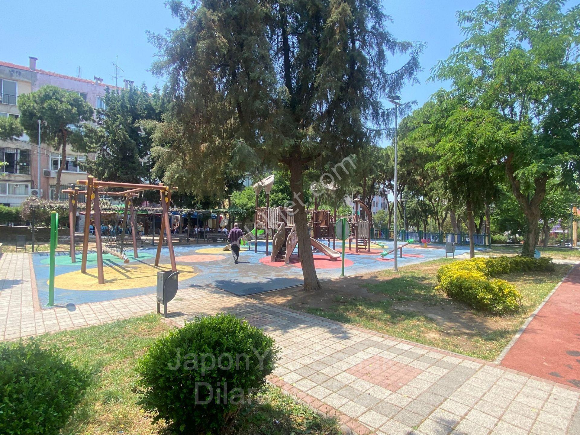 Özel Türk Koleji Yakını, Park Cepheli Ara Kat Satılık Daire - Görsel 2