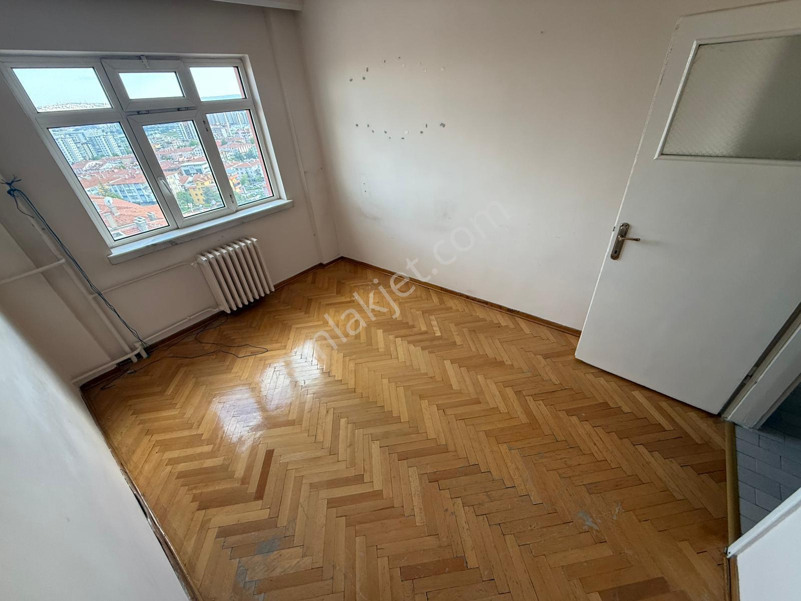 Etlik Cad. Üzeri 3+1 Asansörlü Bağımsız Ank. Manzaralı 130m2 - Görsel 24