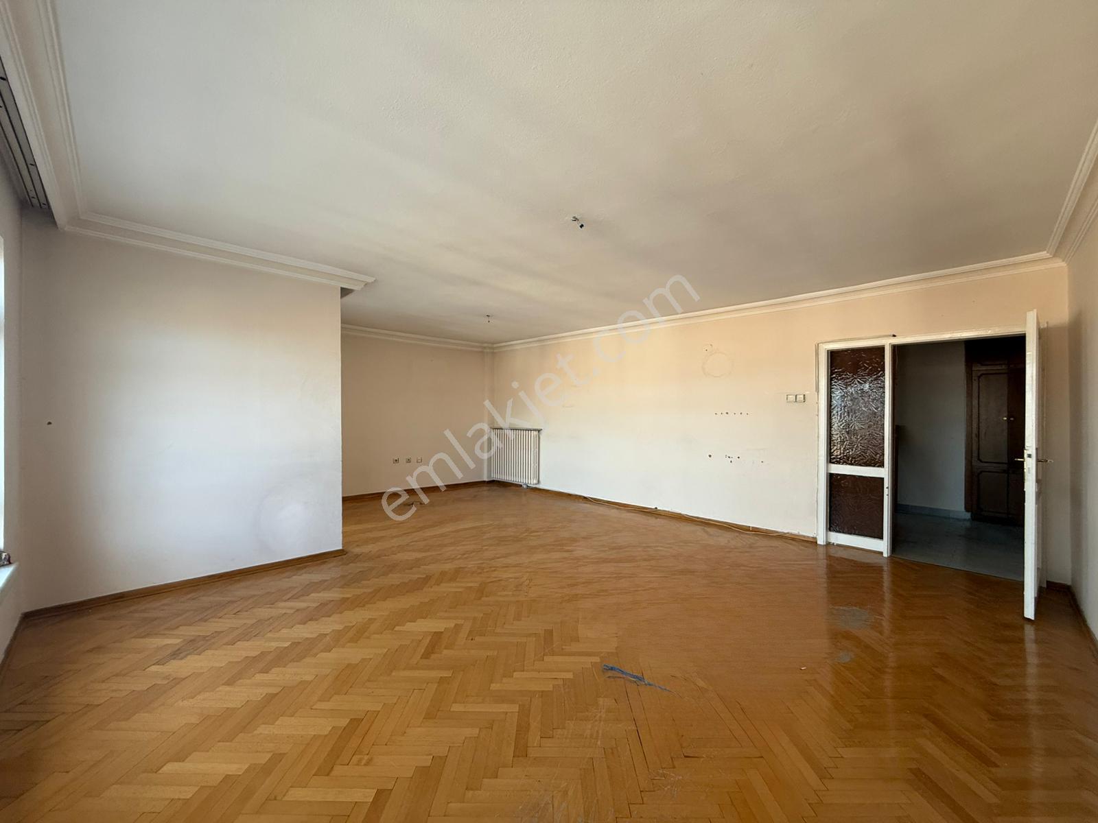 Etlik Cad. Üzeri 3+1 Asansörlü Bağımsız Ank. Manzaralı 130m2 - Görsel 3