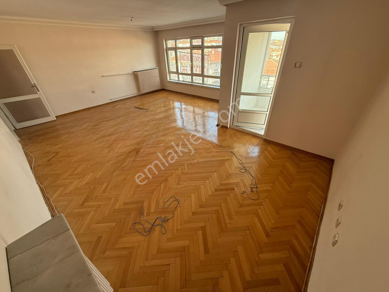 Etlik Cad. Üzeri 3+1 Asansörlü Bağımsız Ank. Manzaralı 130m2 - Görsel 6