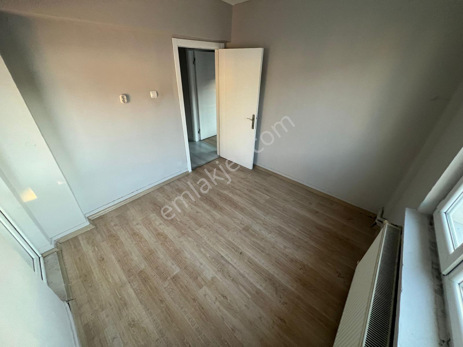 Osmanlı Mh. Site İçinde Geniş Bağımsız Katta 3+1 Kiralık Daire - Görsel 8