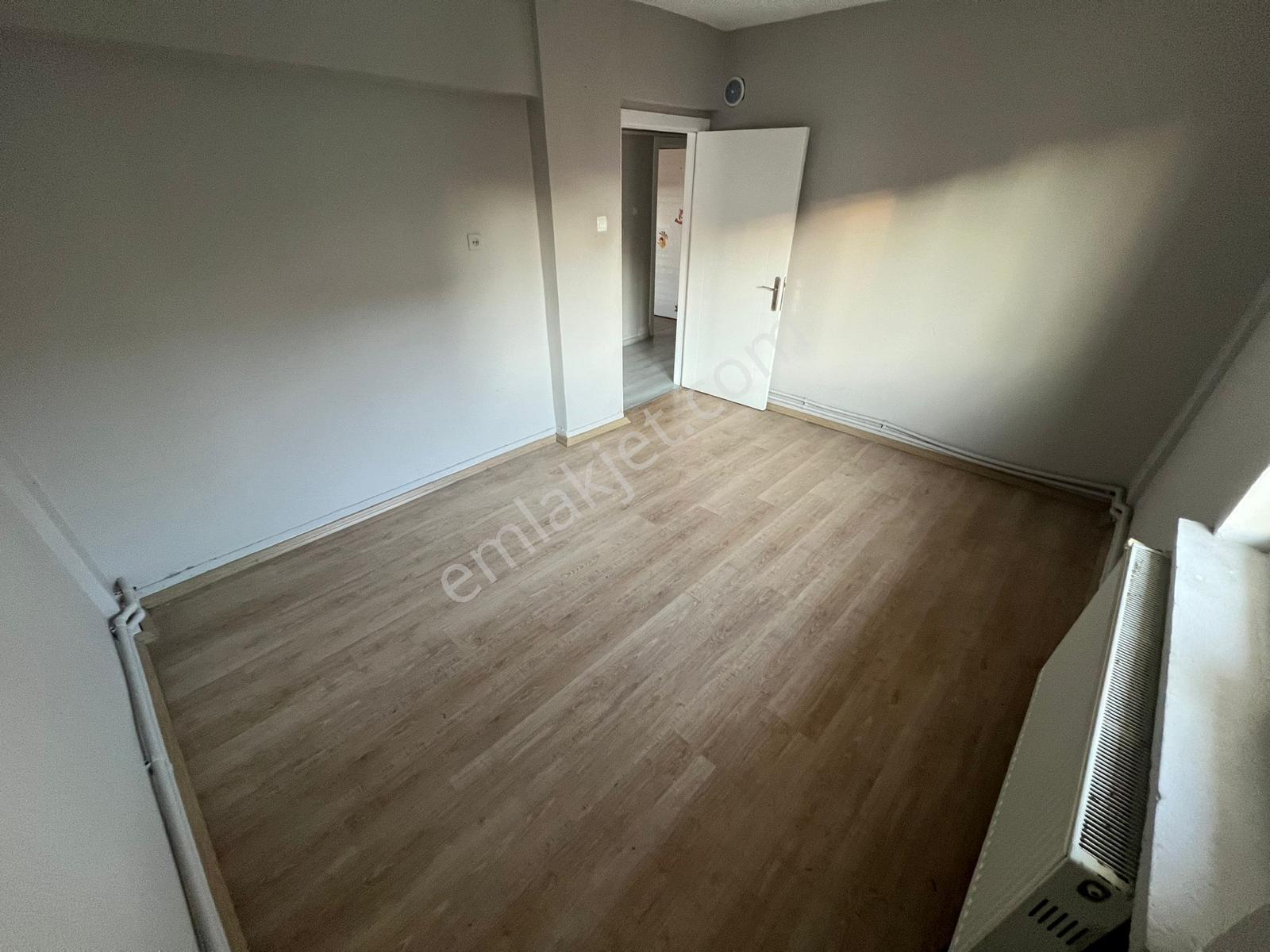 Osmanlı Mh. Site İçinde Geniş Bağımsız Katta 3+1 Kiralık Daire - Görsel 6