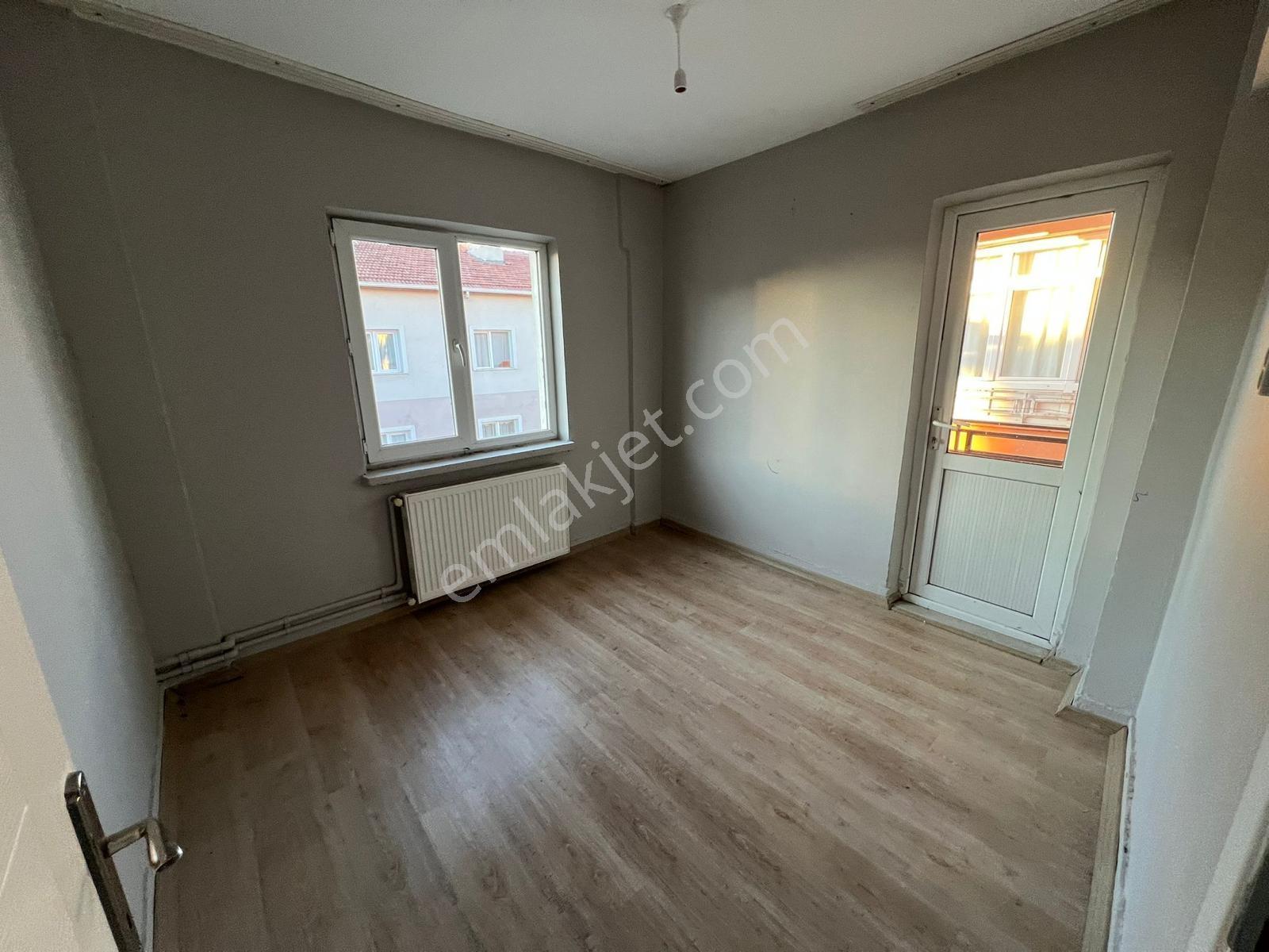 Osmanlı Mh. Site İçinde Geniş Bağımsız Katta 3+1 Kiralık Daire - Görsel 15