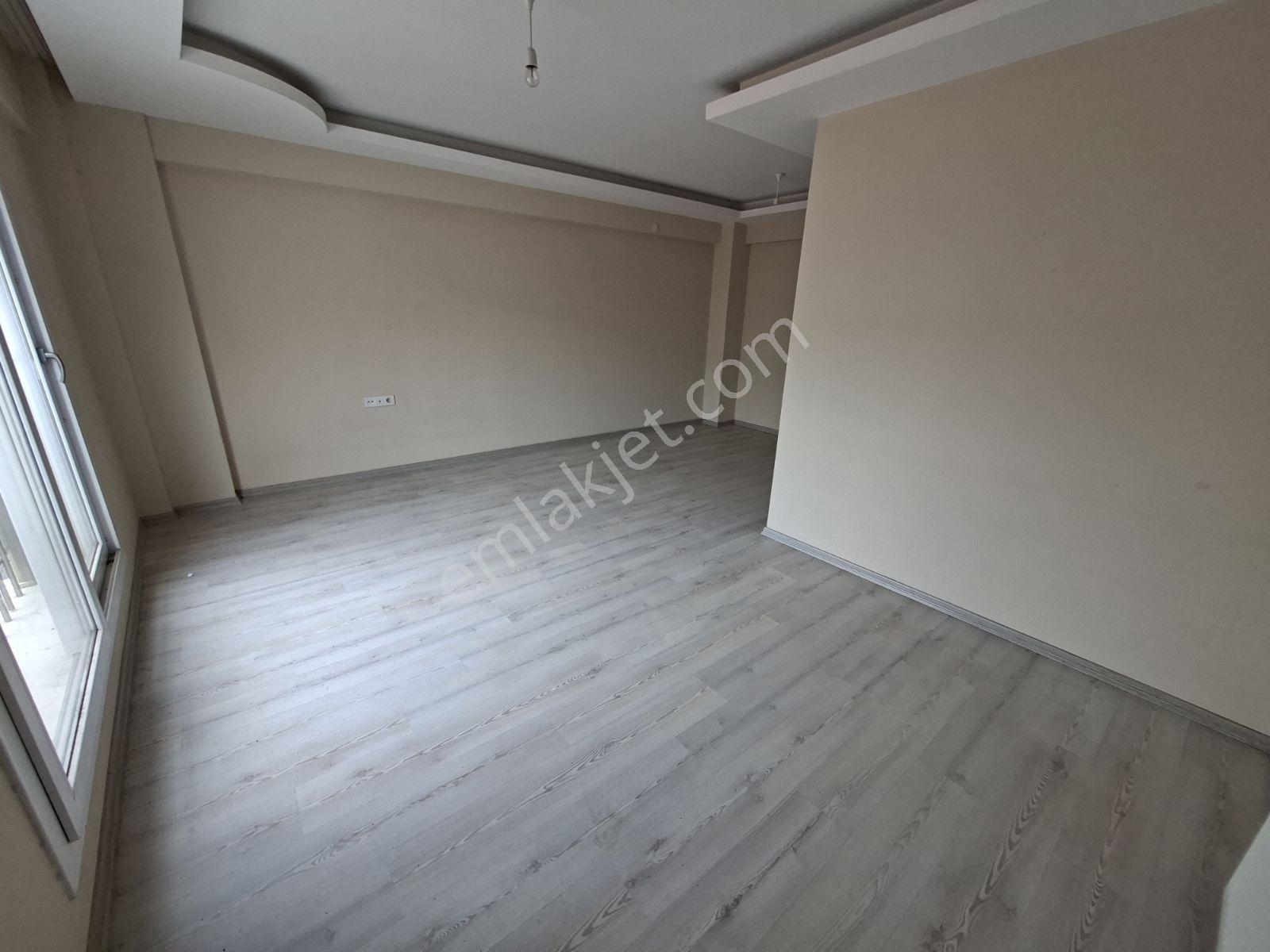 Üniversite Yakın Kiracısı İçinde Eşyalı 2+1 Ara Kat 7 Yıllık - Görsel 27