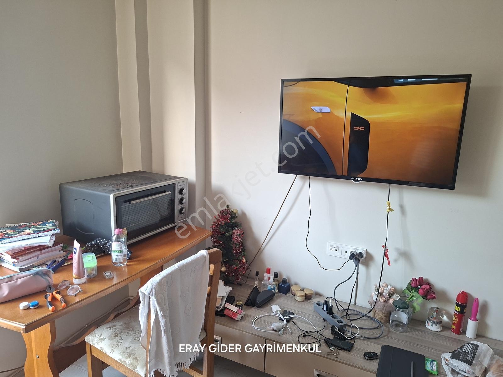 Üniversite Yakın Kiracısı İçinde Eşyalı 2+1 Ara Kat 7 Yıllık - Görsel 17