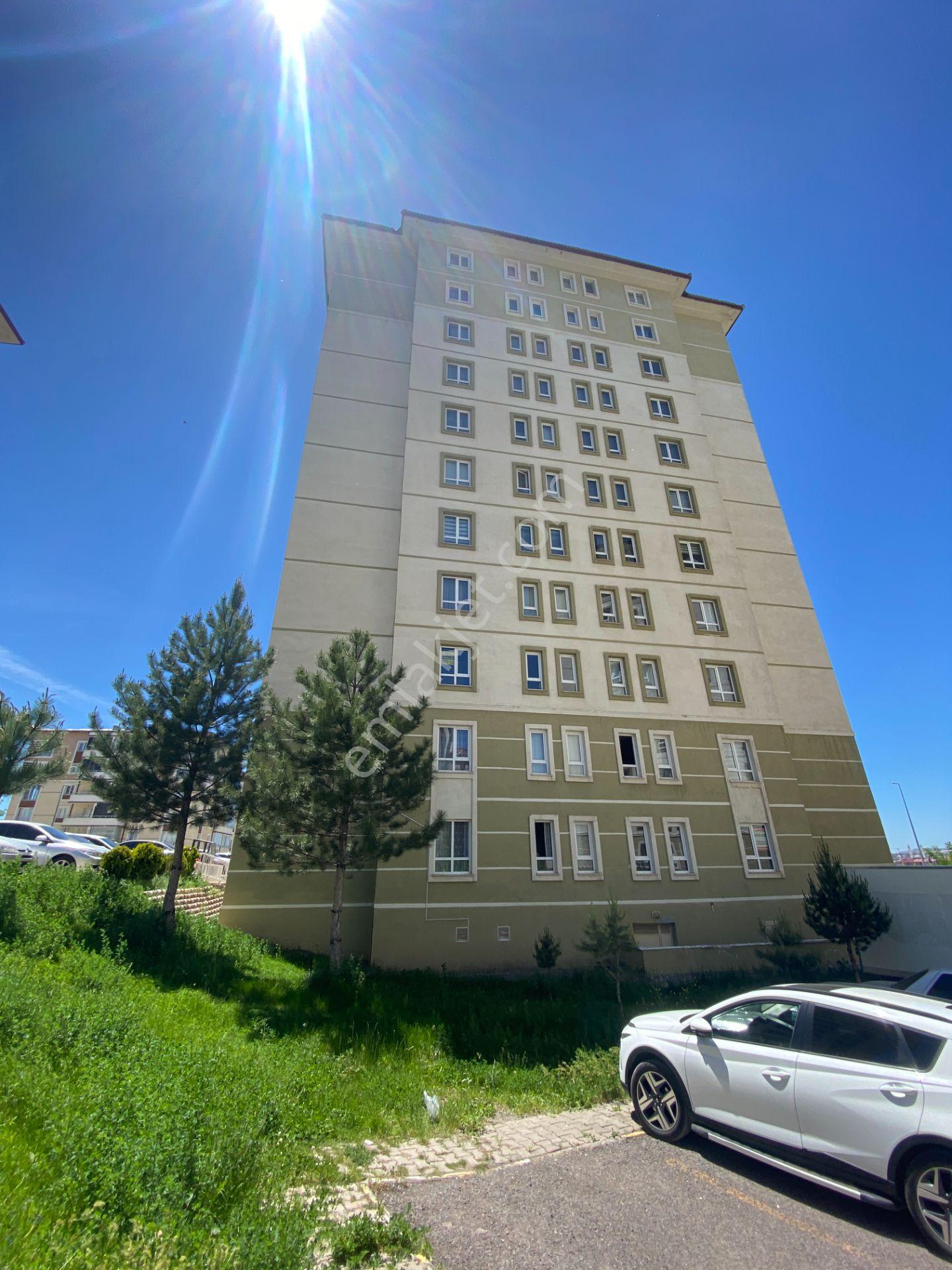 Sivas Merkez Özbelsan Tokide 3+1 Kiralık Daire - Görsel 2
