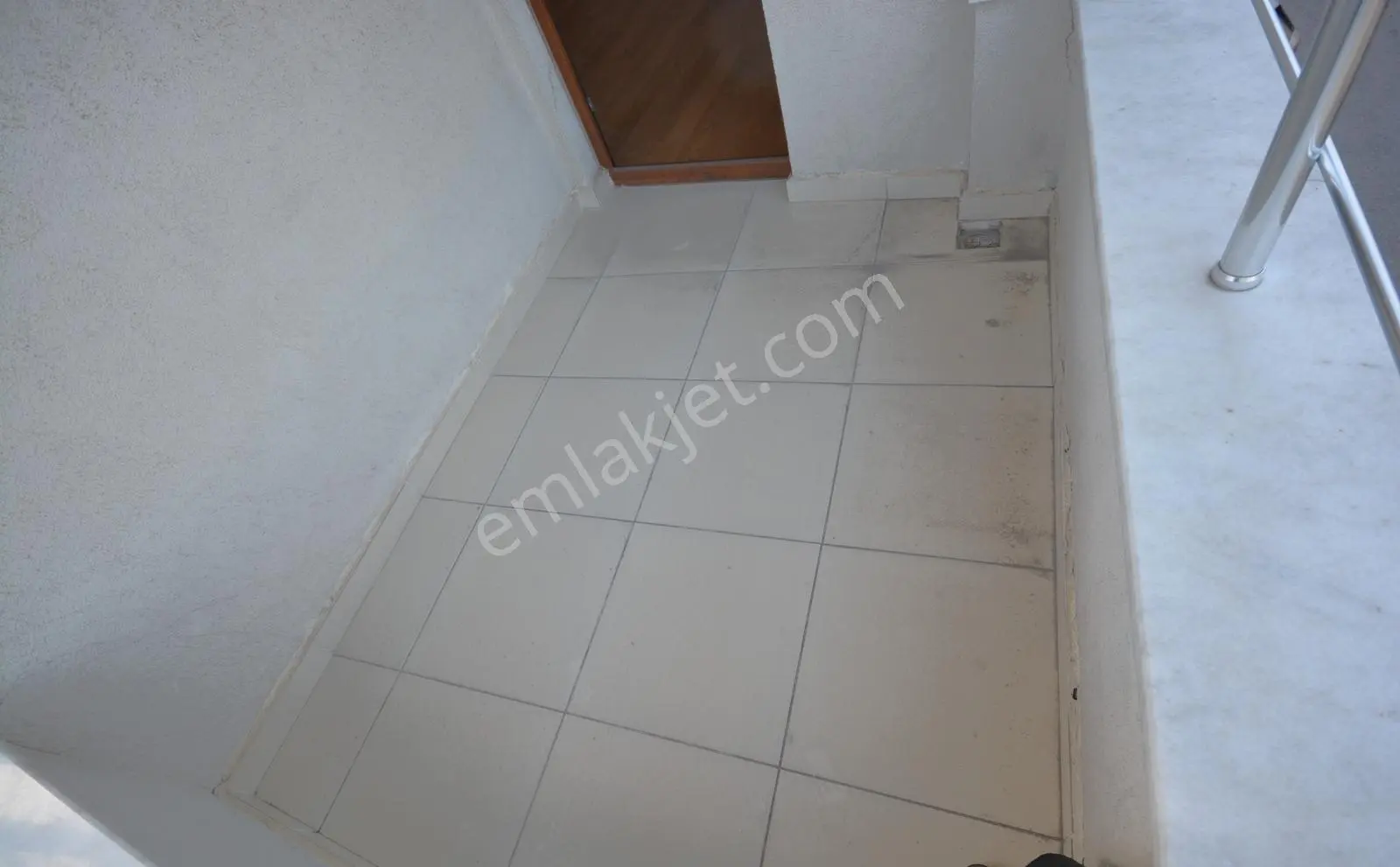 Satılık Merkezde 110 M² Emin Evime Uygun 3+1 Çift Balkonludaire - Görsel 28