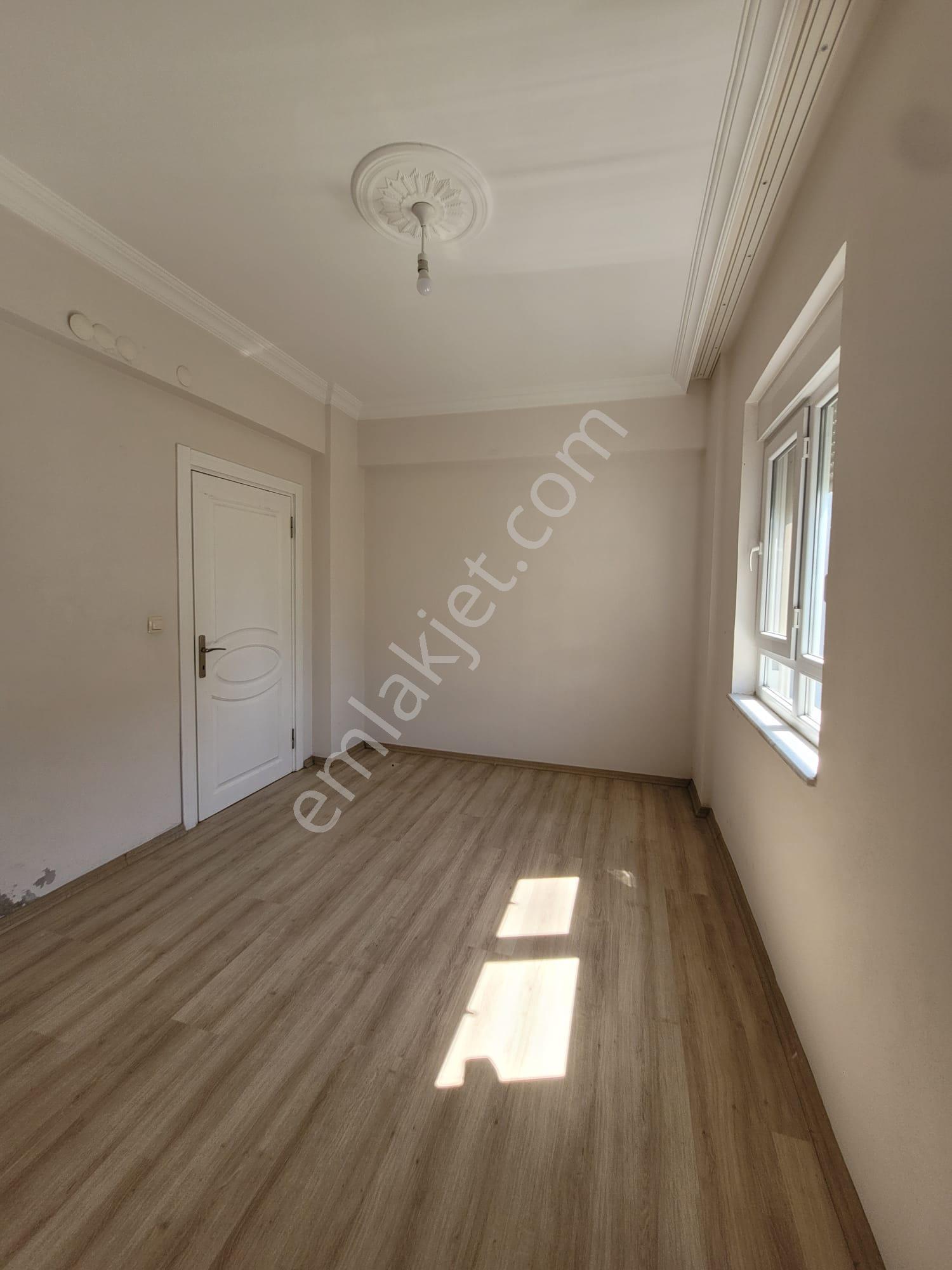 Döşemealtı Çıplaklı Mahallesinde Kiralık 3+1 Aile Dairesi - Görsel 5