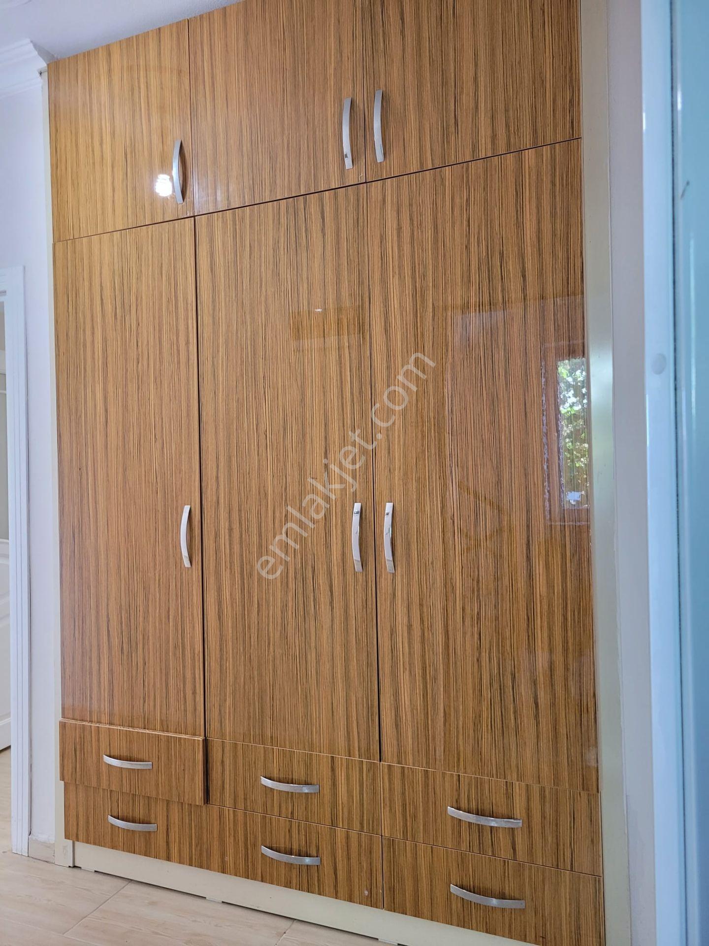 Döşemealtı Çıplaklı Mahallesinde Kiralık 3+1 Aile Dairesi - Görsel 2