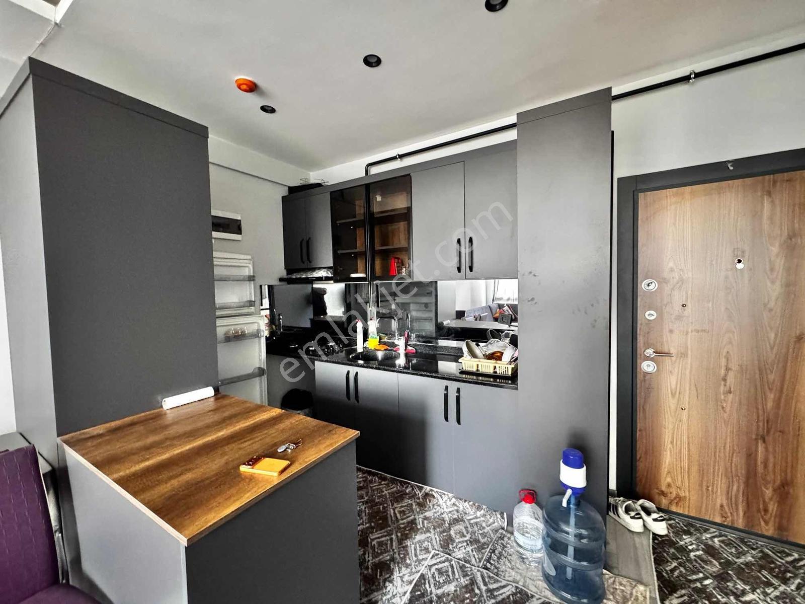 Yonca'dan Ünıverste Caddesinde Lüx Kiralık 1+1 Daıre - Görsel 6