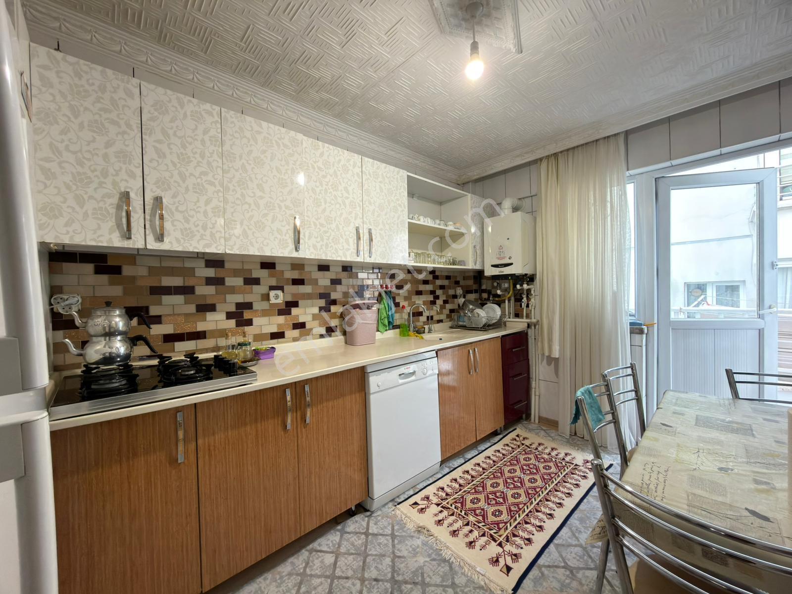 Ayvalı Hast. Bölgesi 6+1 Kiralık Asansörlü Dublex Kapalı Teras ! - Görsel 2