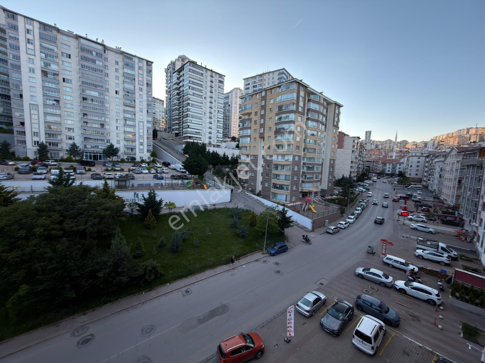 Ayvalı Hast. Bölgesi 6+1 Kiralık Asansörlü Dublex Kapalı Teras ! - Görsel 5