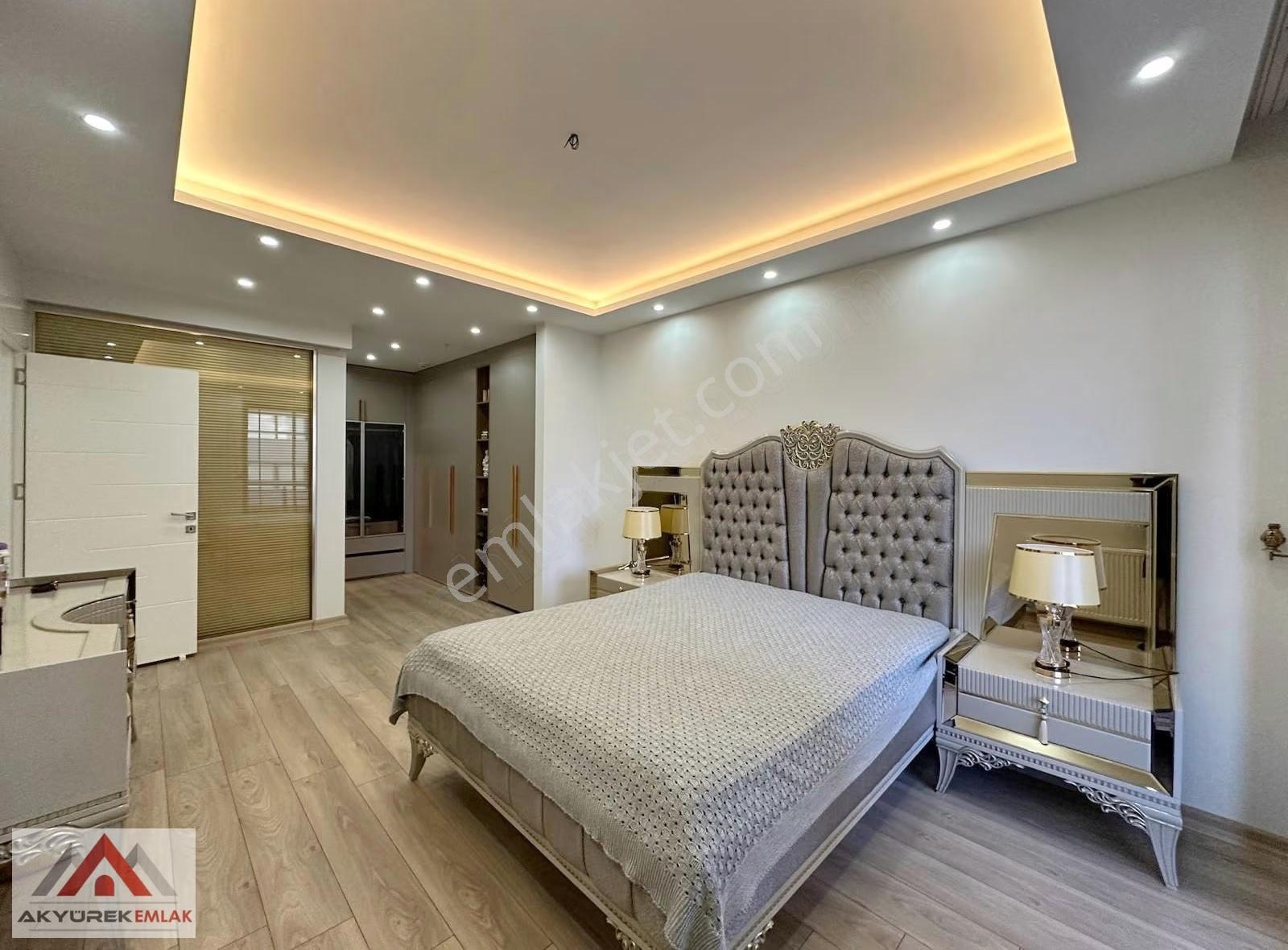 Mezitli Akdeniz Mahallesinde Ultra Lux Eşyalı 4+1 Daire - Görsel 18