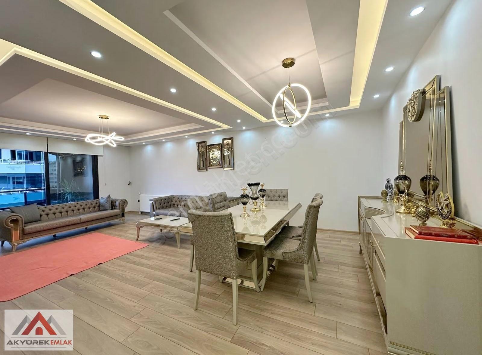 Mezitli Akdeniz Mahallesinde Ultra Lux Eşyalı 4+1 Daire - Görsel 27