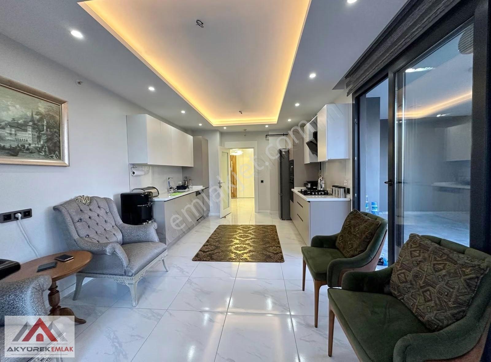 Mezitli Akdeniz Mahallesinde Ultra Lux Eşyalı 4+1 Daire - Görsel 13