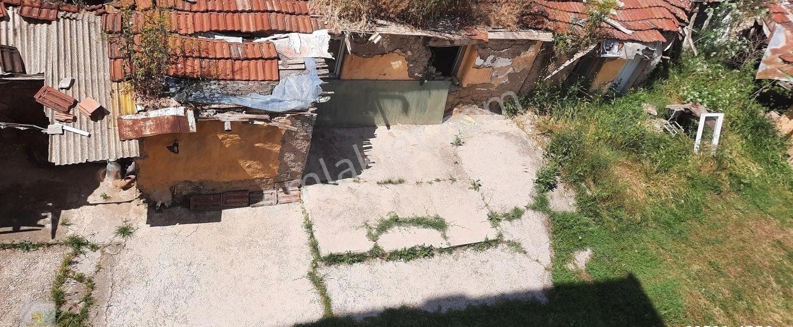 Çamlıca Mahallesinde Birlik Caddesi Yakını Kiralık 3+1 Daire - Görsel 12