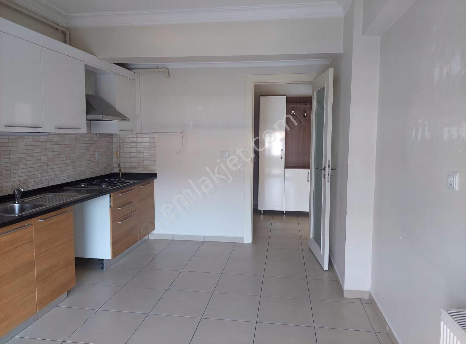 Seydiköyden Irmak Mah Site İçi 3+1 145m2 Kiralık Daire