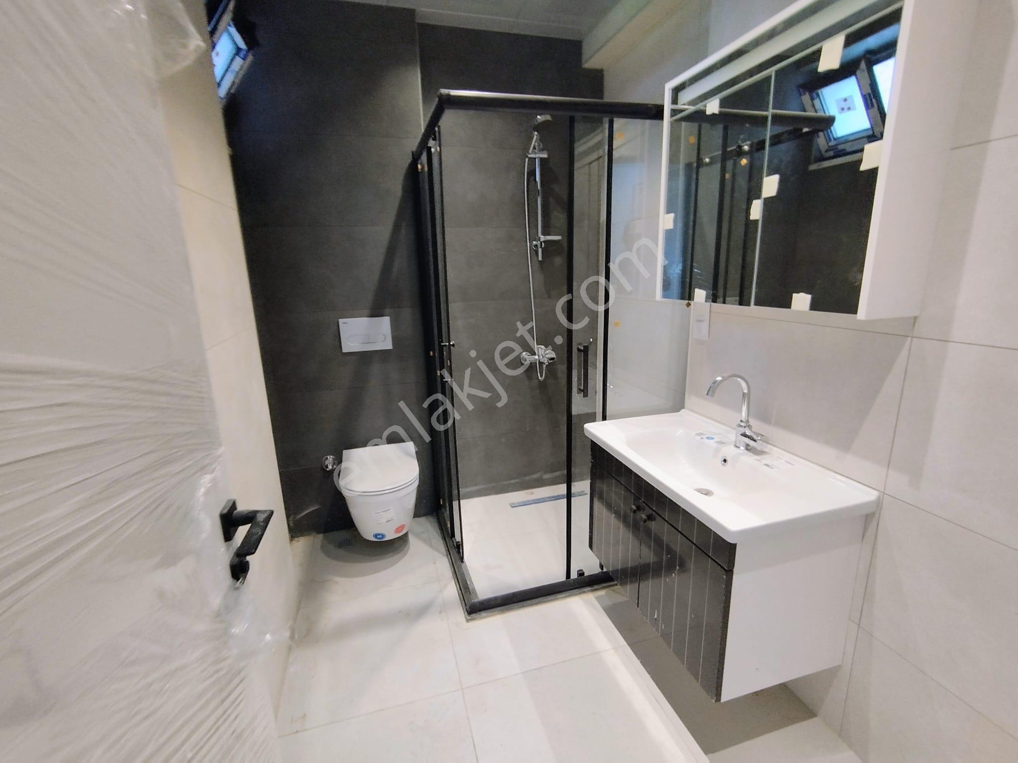 Turyap'tan; Çiftlikköy Mehmet Akif'te, 1+1, Kiralık, Lux Daire - Görsel 20