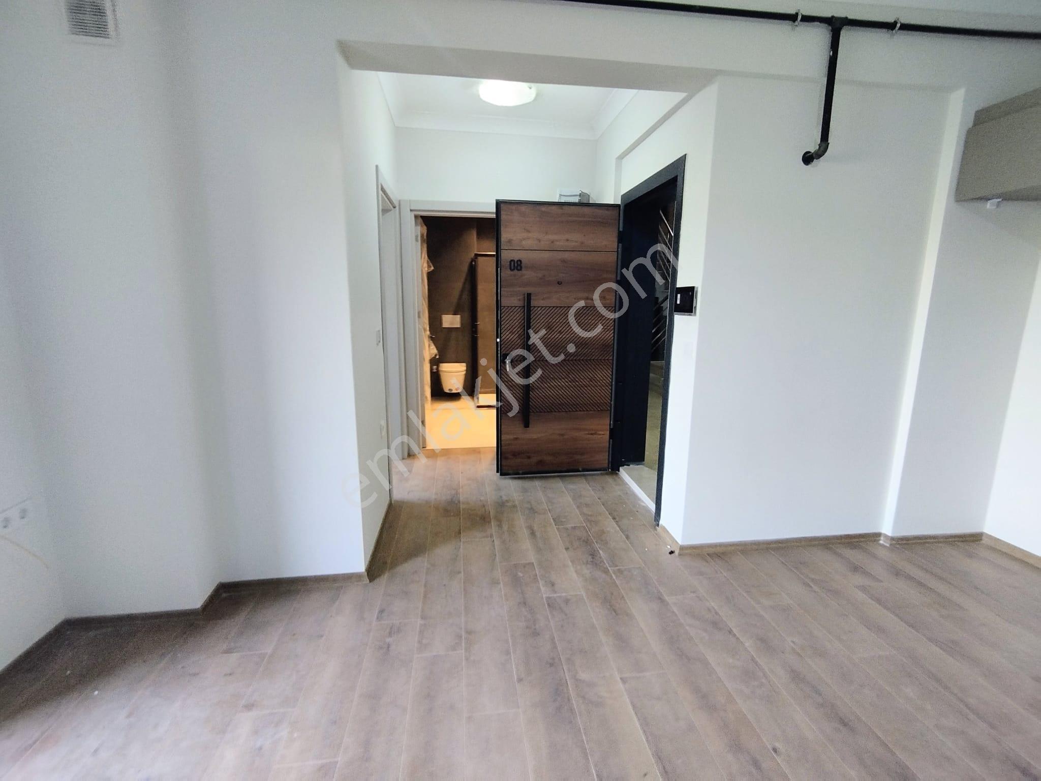 Turyap'tan; Çiftlikköy Mehmet Akif'te, 1+1, Kiralık, Lux Daire - Görsel 16