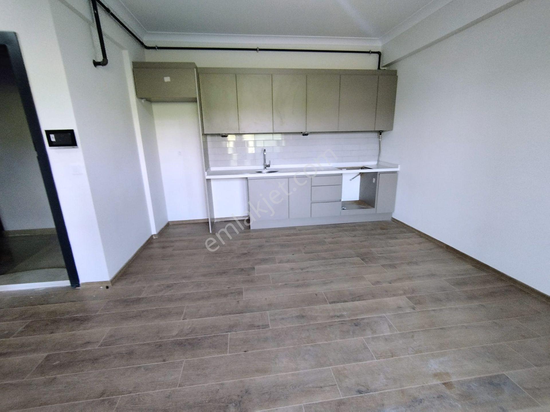 Turyap'tan; Çiftlikköy Mehmet Akif'te, 1+1, Kiralık, Lux Daire - Görsel 15