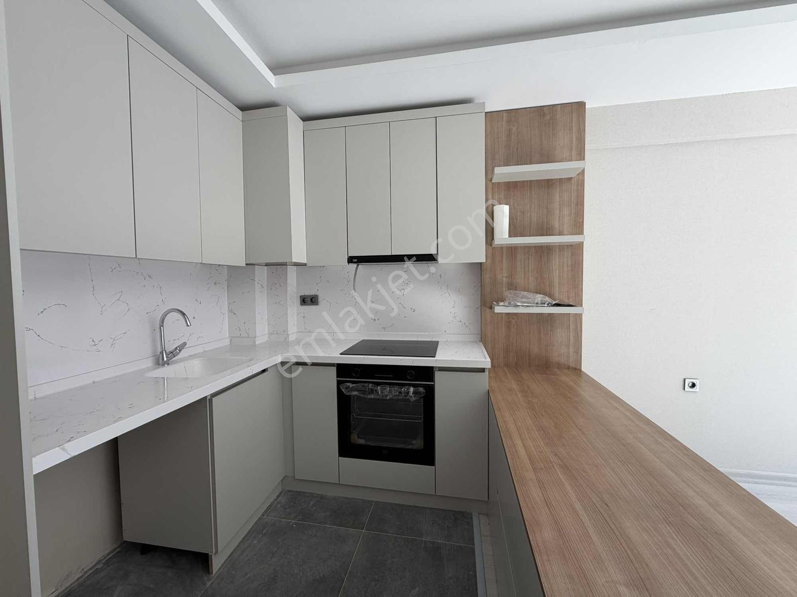 Alaçatı'dan/arakatta/güvenlikli Sitede/yerden Isıtmalı/1+1 Daire - Görsel 39