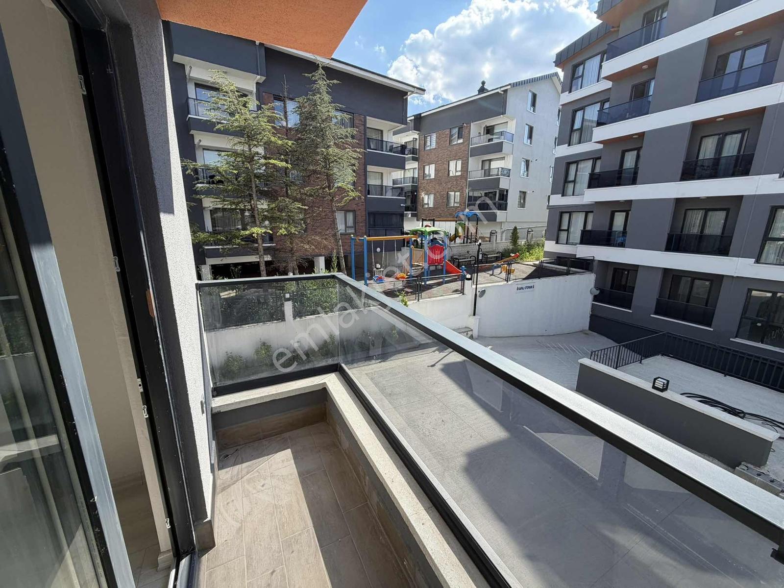 Alaçatı'dan/arakatta/güvenlikli Sitede/yerden Isıtmalı/1+1 Daire - Görsel 16