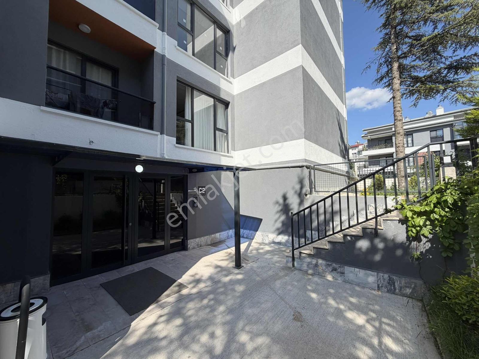 Alaçatı'dan/arakatta/güvenlikli Sitede/yerden Isıtmalı/1+1 Daire - Görsel 28