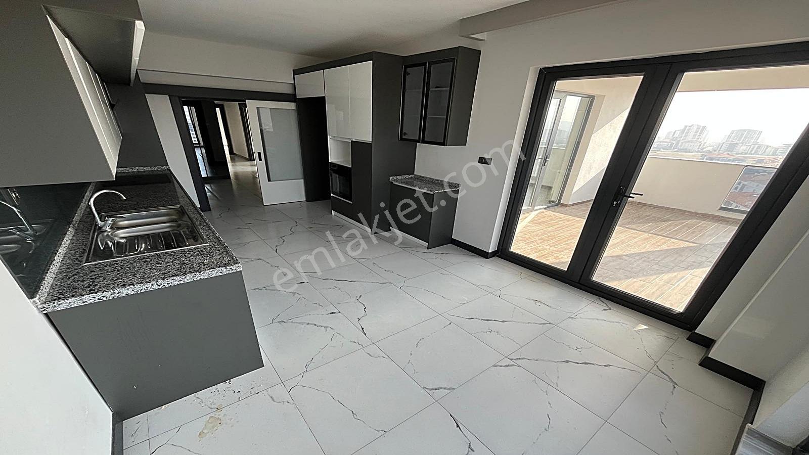 Yenikent Emlak'tan Bağlife Konutlarında Memur Şartlı Kiralık 4+1 - Görsel 11