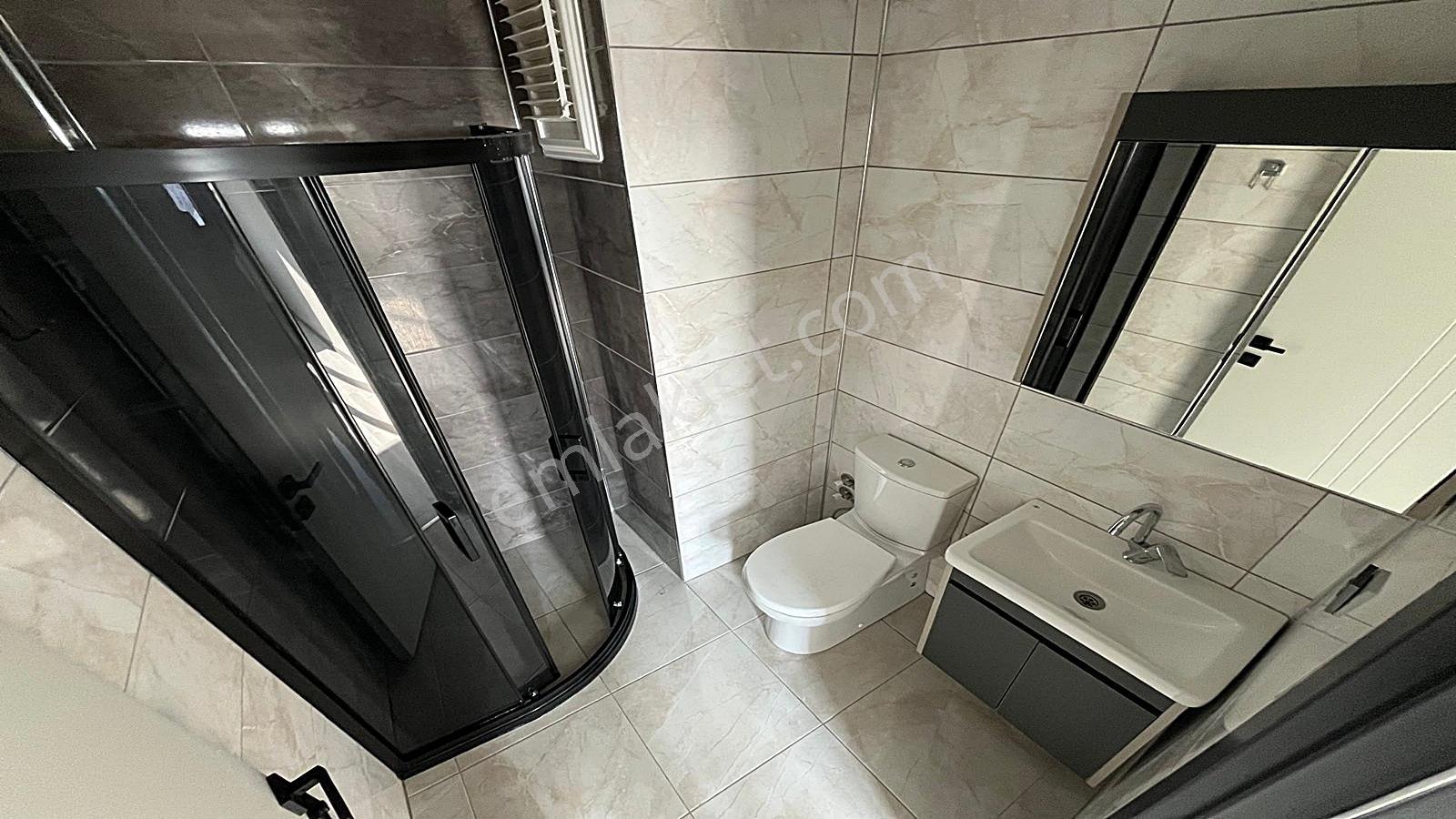 Yenikent Emlak'tan Bağlife Konutlarında Memur Şartlı Kiralık 4+1 - Görsel 29