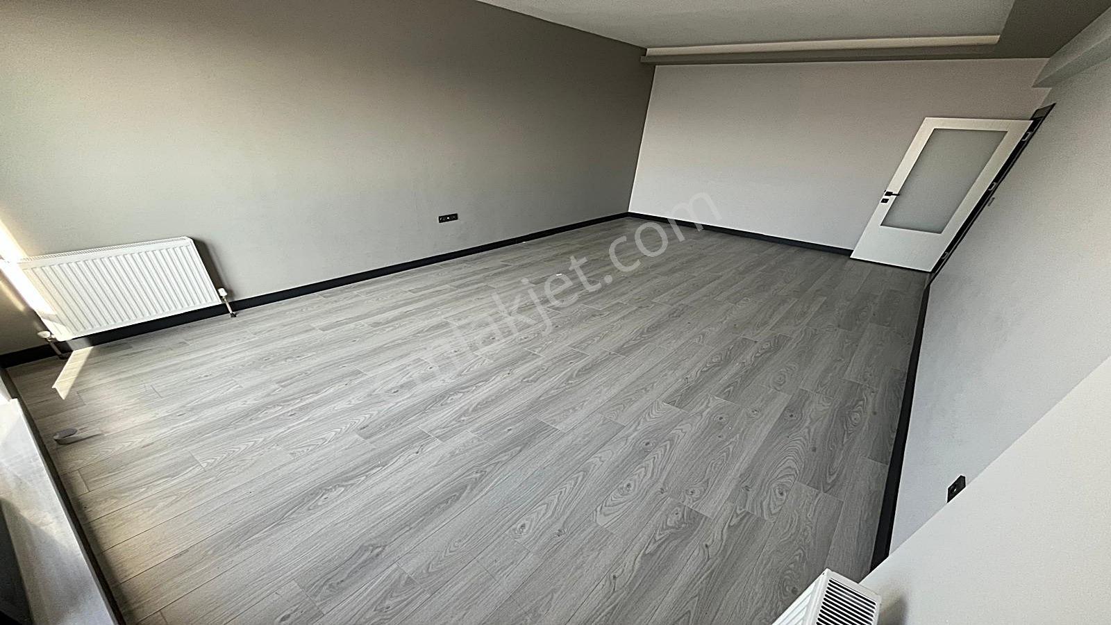 Yenikent Emlak'tan Bağlife Konutlarında Memur Şartlı Kiralık 4+1 - Görsel 10