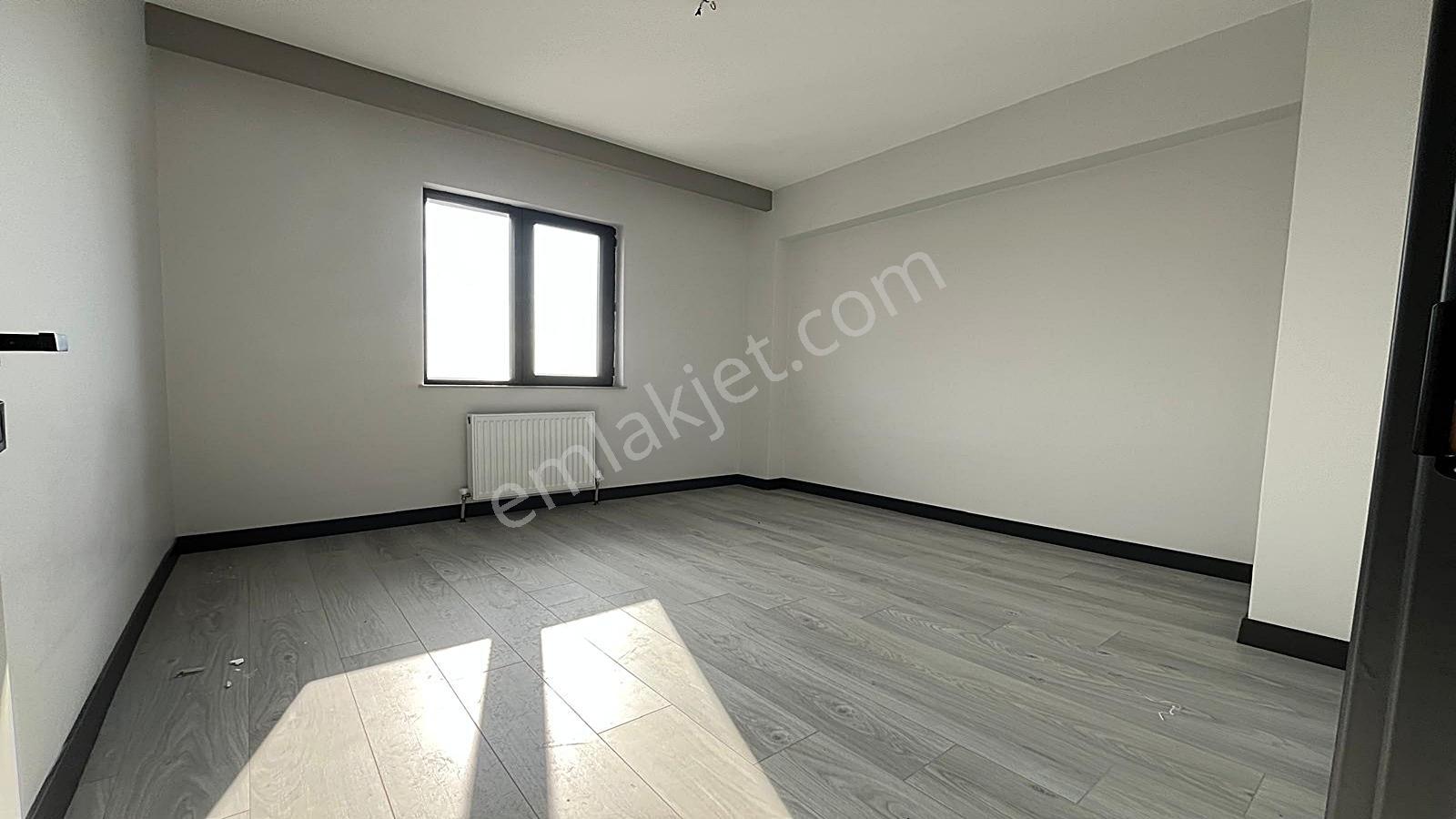 Yenikent Emlak'tan Bağlife Konutlarında Memur Şartlı Kiralık 4+1 - Görsel 39