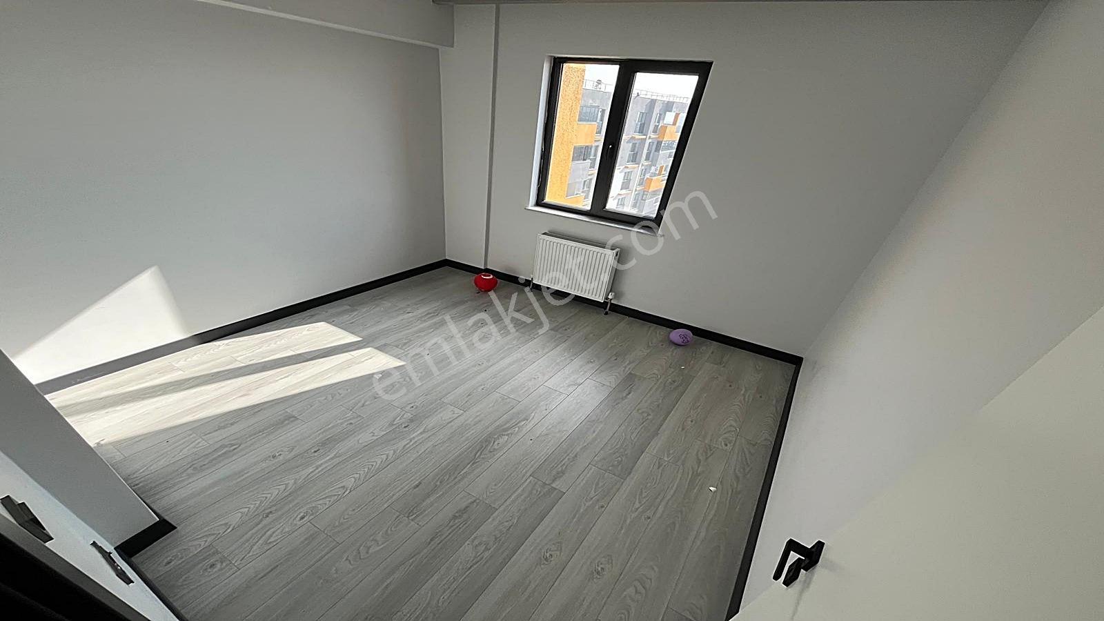 Yenikent Emlak'tan Bağlife Konutlarında Memur Şartlı Kiralık 4+1 - Görsel 19