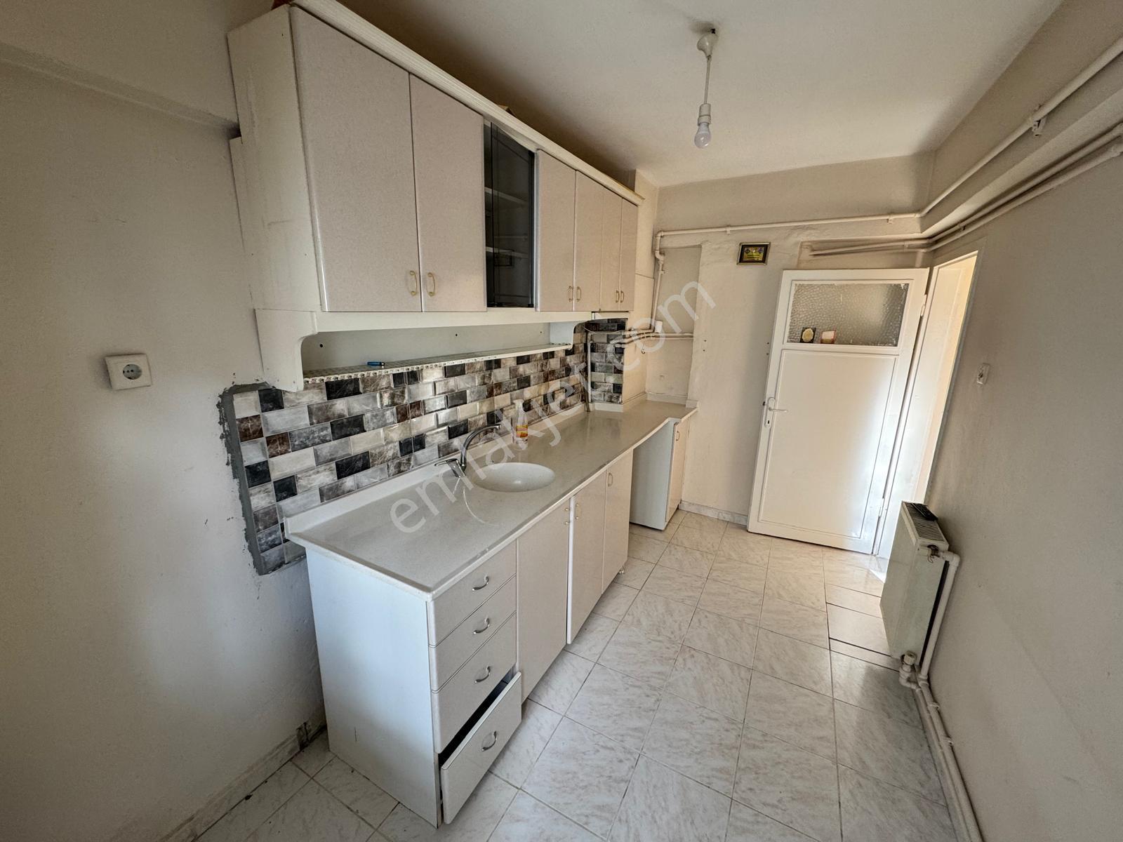 Sincan ║plevne Mah.║masrafsız║1.katta ║3+1║kiralık Daire - Görsel 3