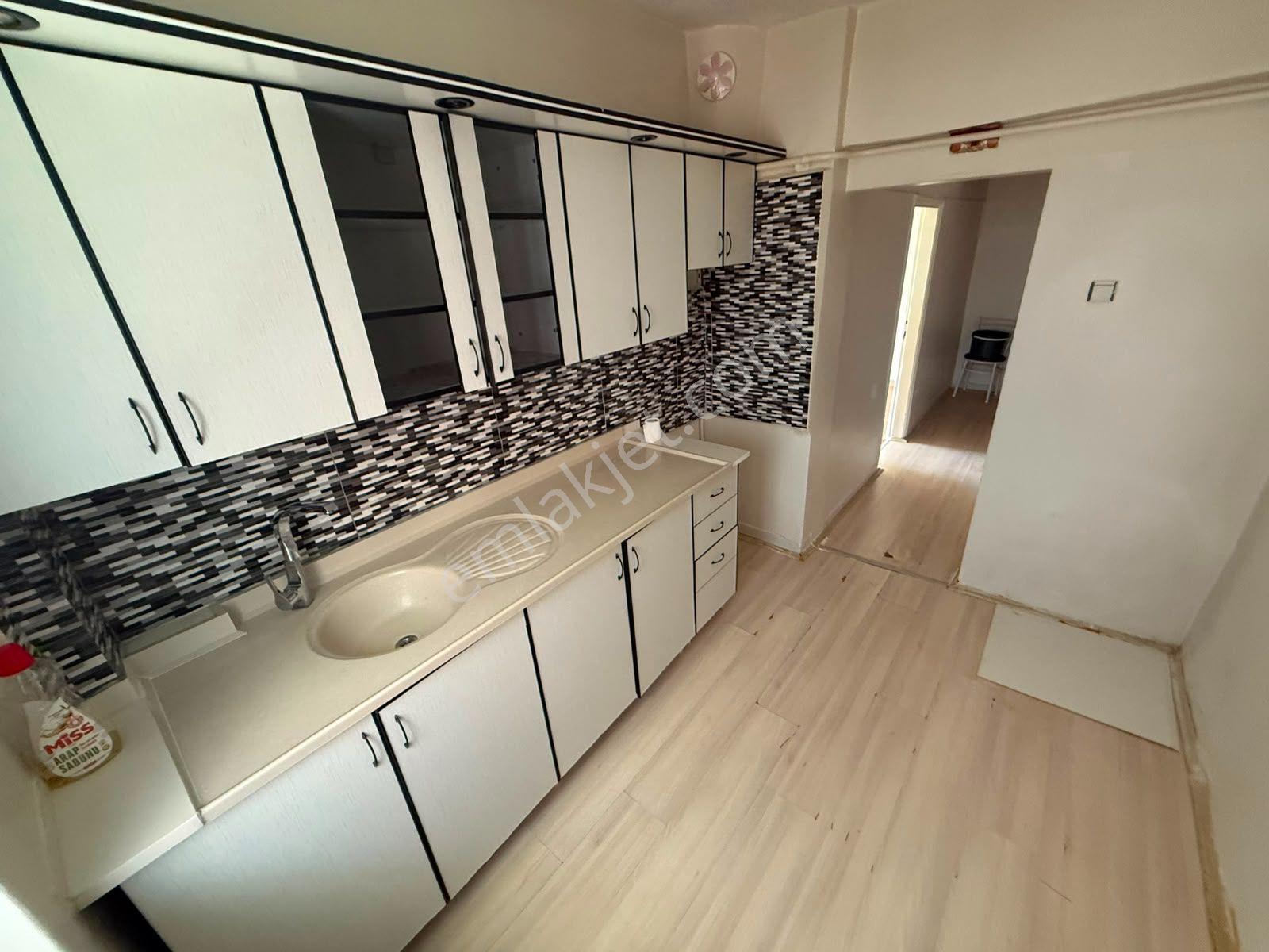 Kariyer'den Etlik Merkezde Kiralık 2+1 Daire - Görsel 27