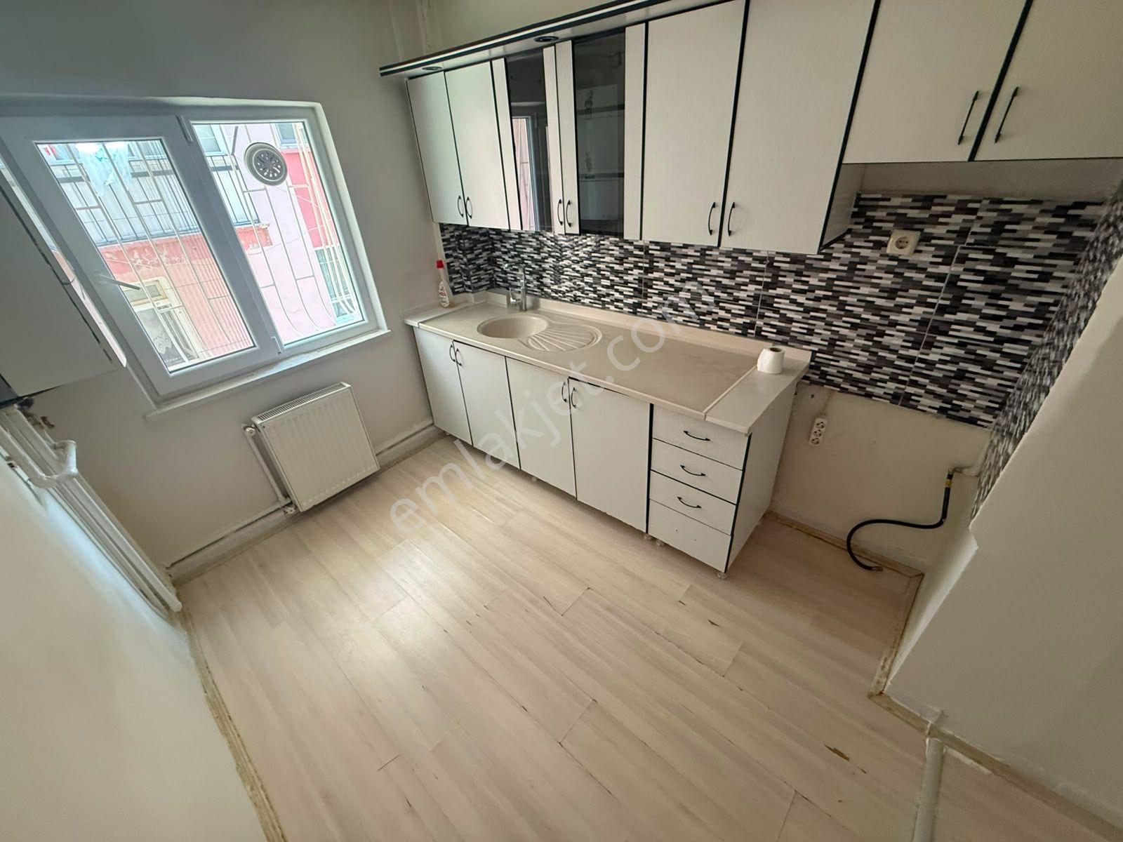Kariyer'den Etlik Merkezde Kiralık 2+1 Daire - Görsel 8