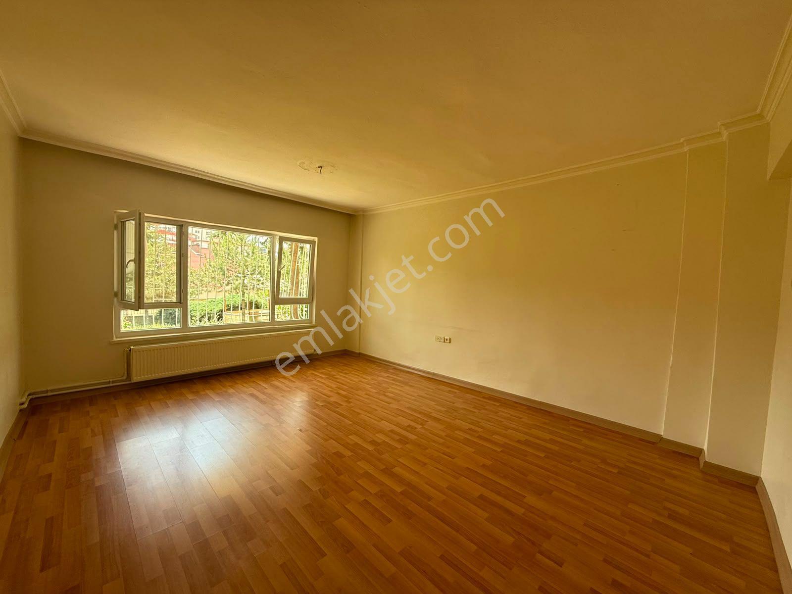 Kariyer'den Etlik Merkezde Kiralık 2+1 Daire