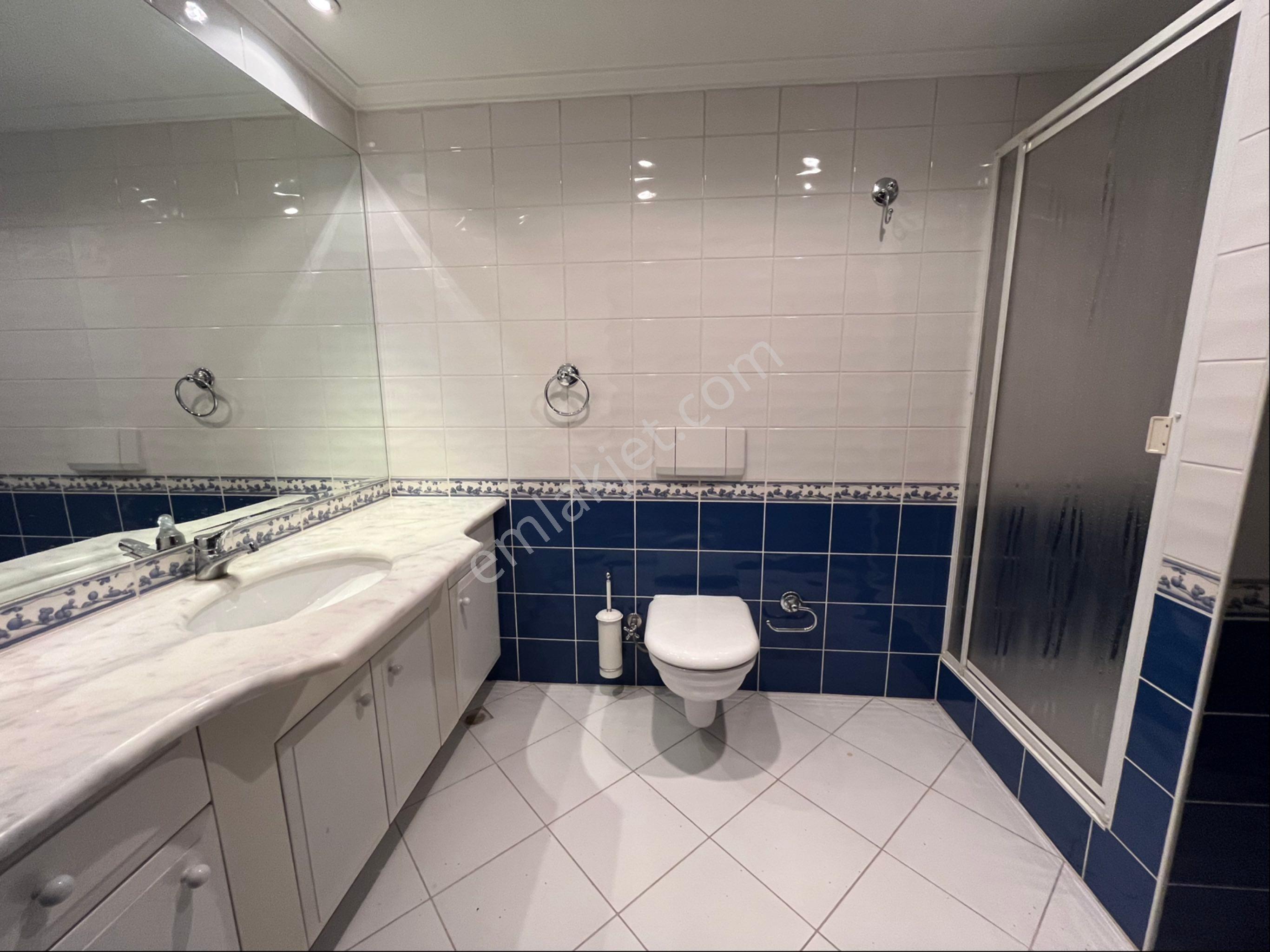 Mesa Koru Kayın Sokak 5 + 2 Kapalı Garajlı 200 Metre² Bahçeli Triplex Villa - Görsel 33