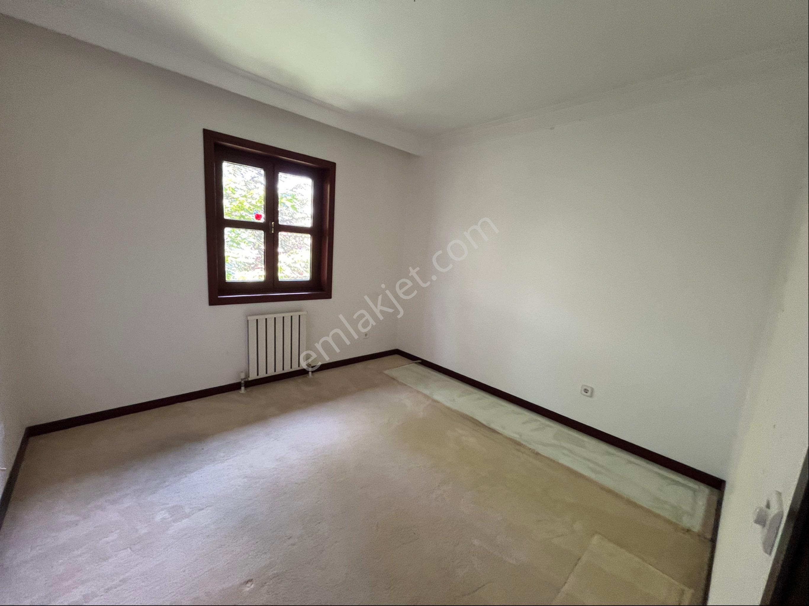 Mesa Koru Kayın Sokak 5 + 2 Kapalı Garajlı 200 Metre² Bahçeli Triplex Villa - Görsel 38